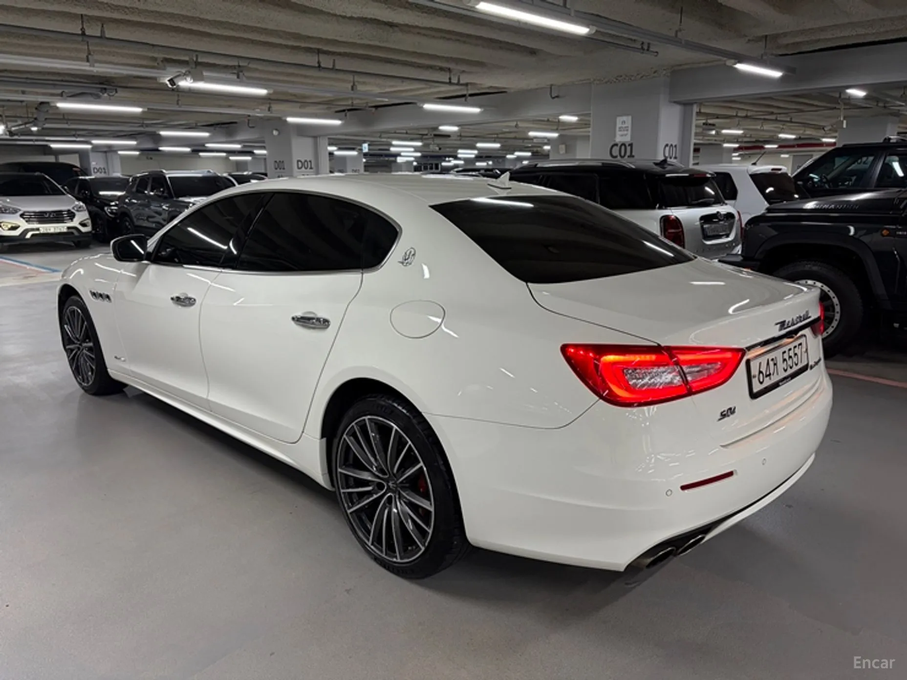 Maserati Quattroporte превью 3