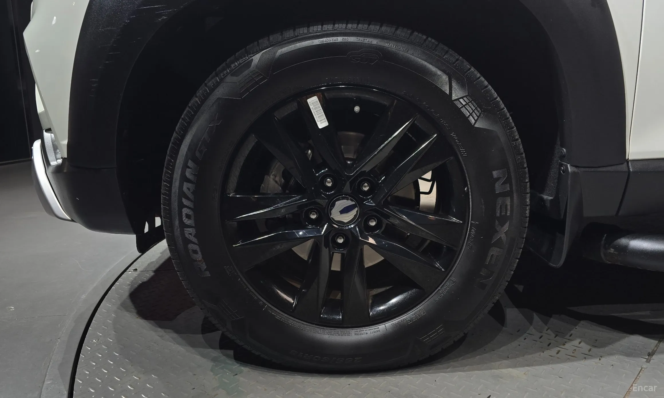 KG Mobility (SsangYong) Rexton Sports превью 5