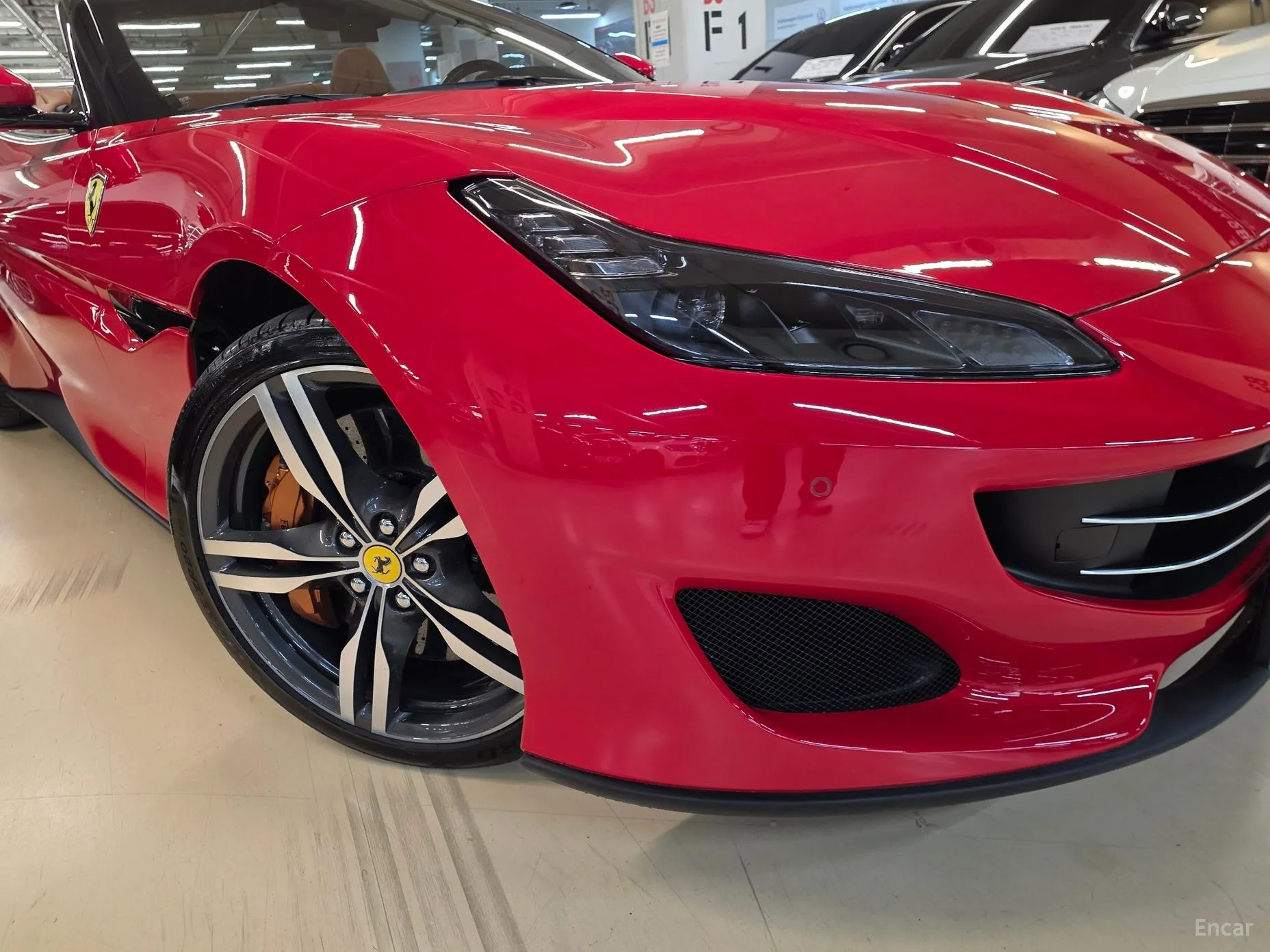 Ferrari Portofino превью 20