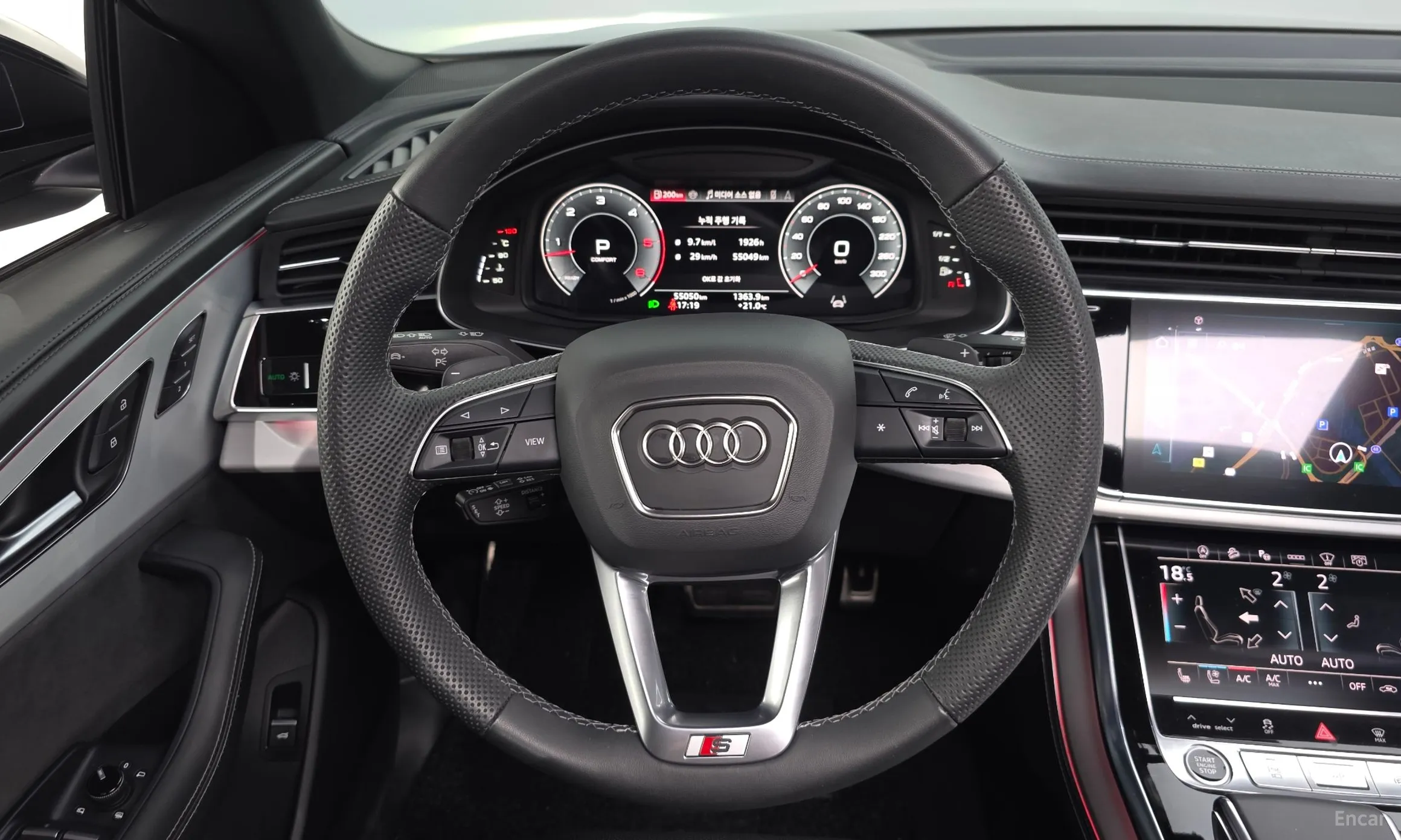 Audi Q8 (4M) превью 13