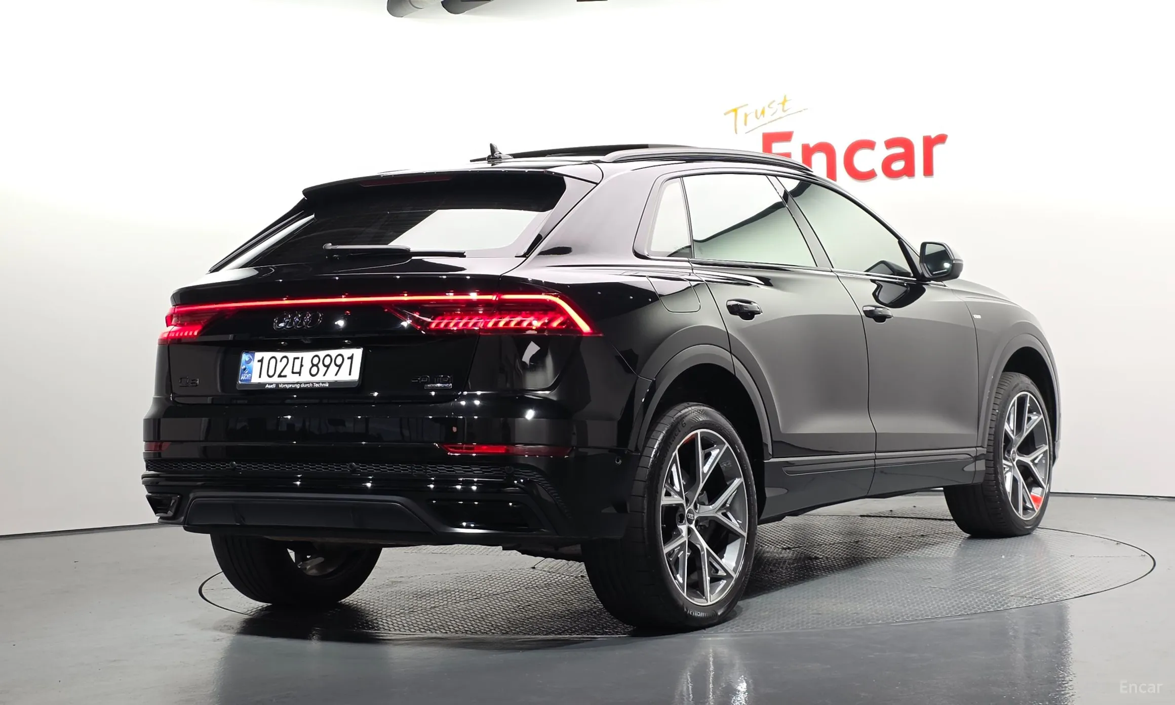 Audi Q8 (4M)