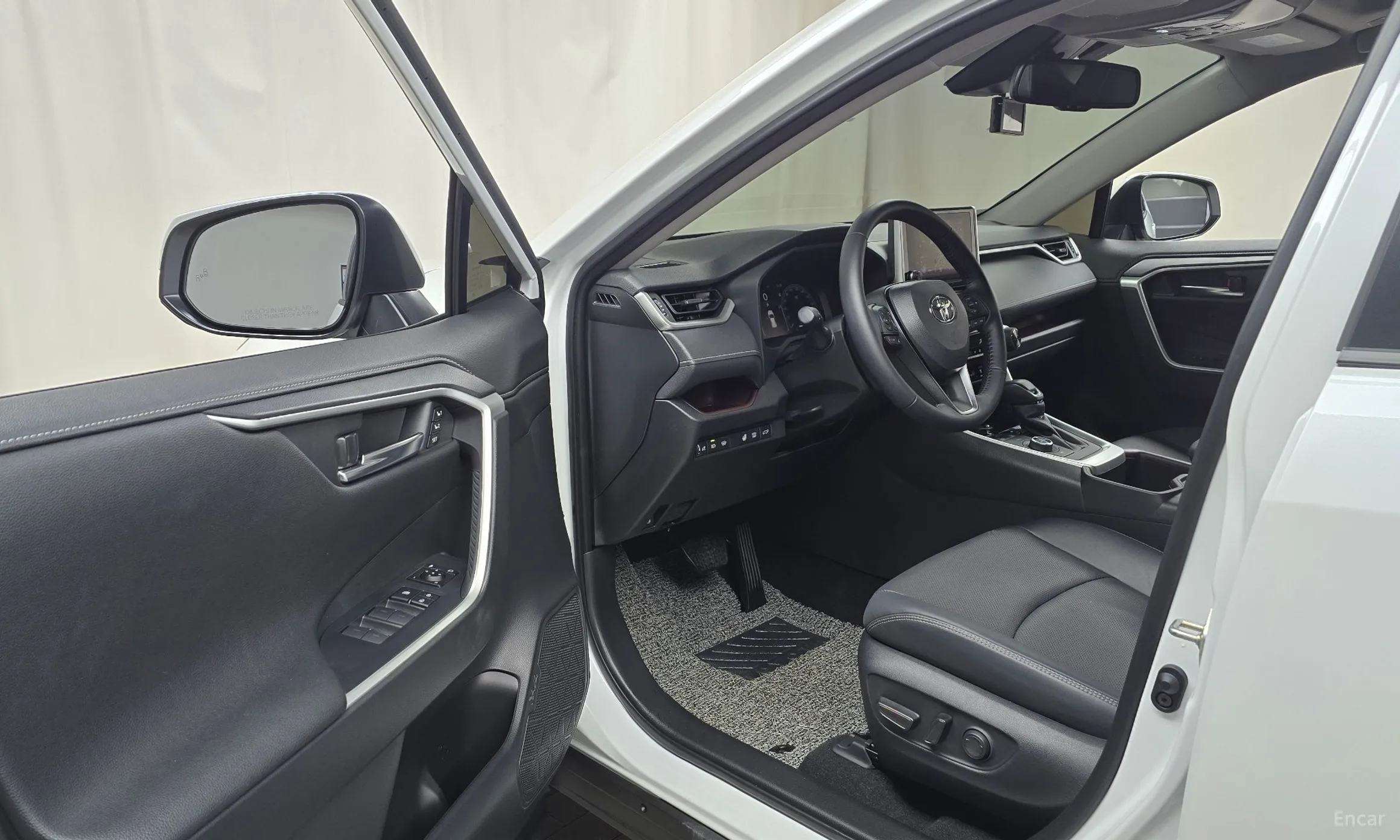 Toyota RAV4 5th Generation превью 10