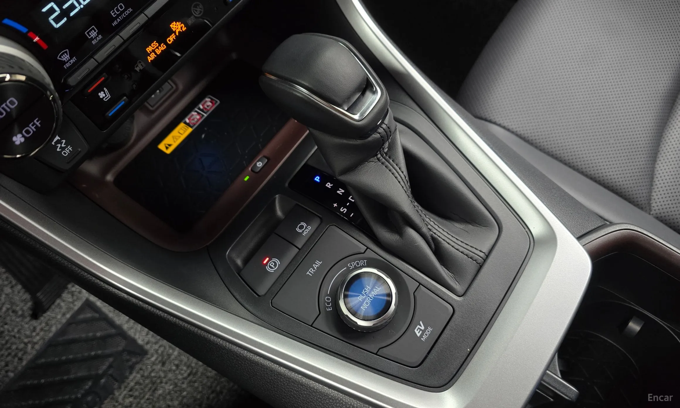 Toyota RAV4 5th Generation превью 9