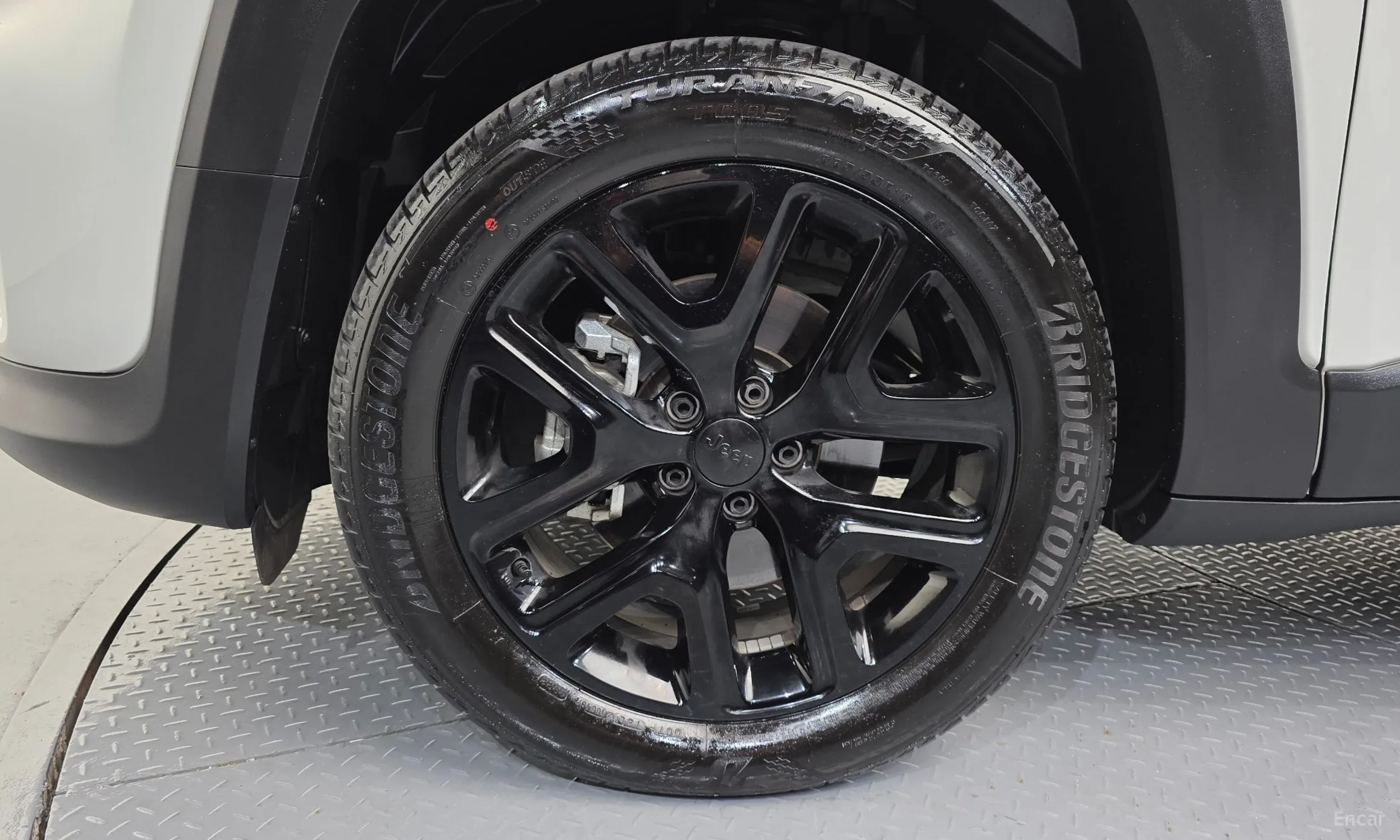 Jeep Renegade превью 5