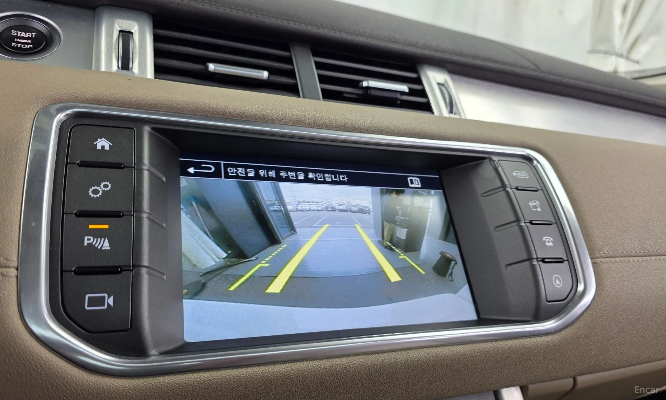 Land Rover Range Rover Evoque превью 15
