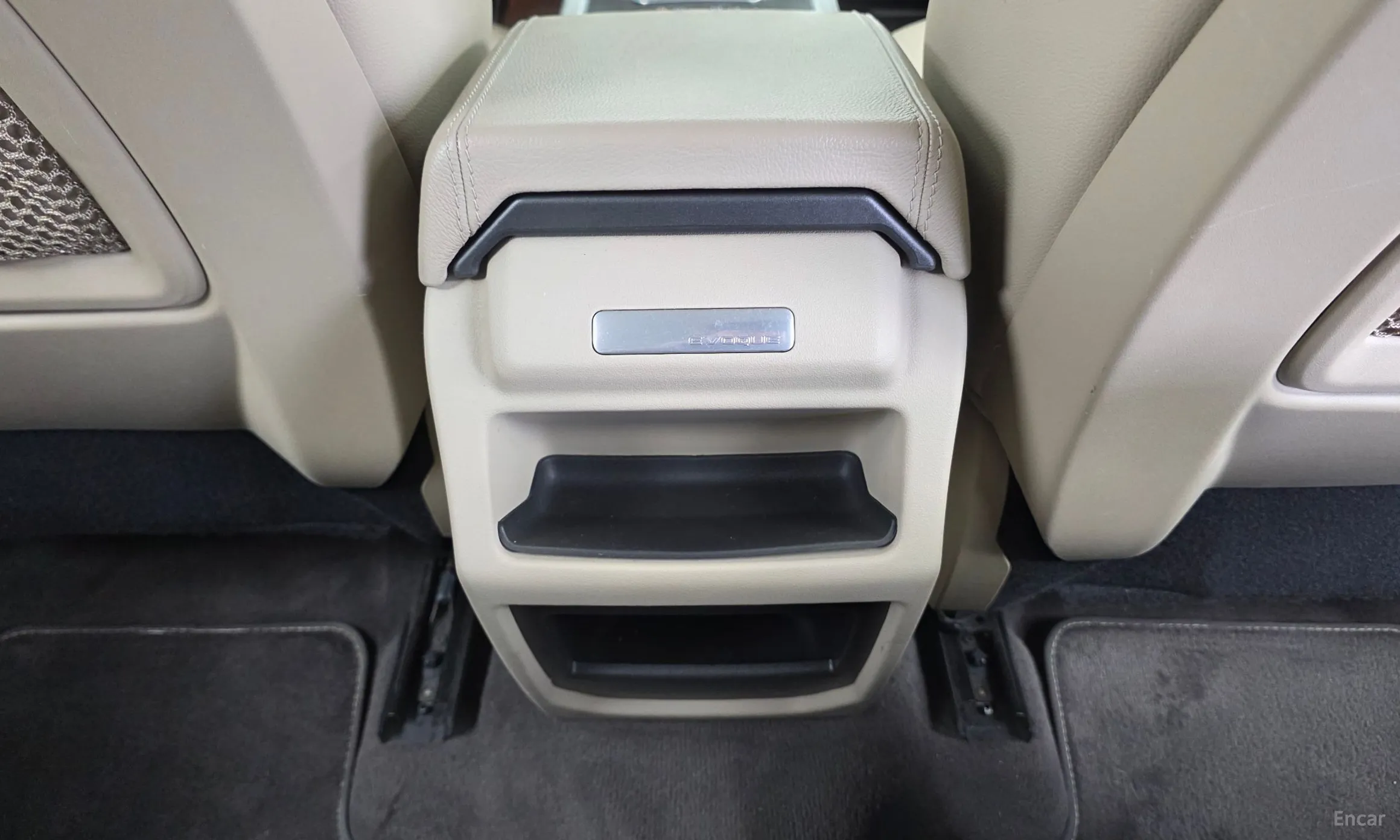 Land Rover Range Rover Evoque превью 18