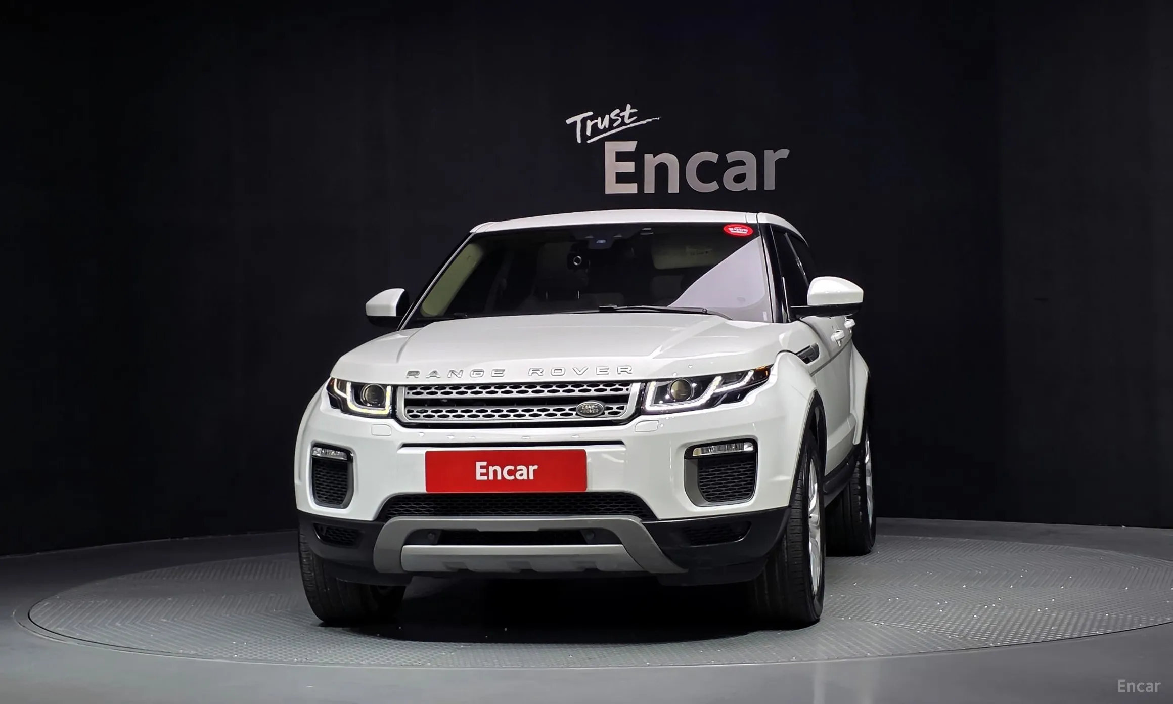 Land Rover Range Rover Evoque превью 3