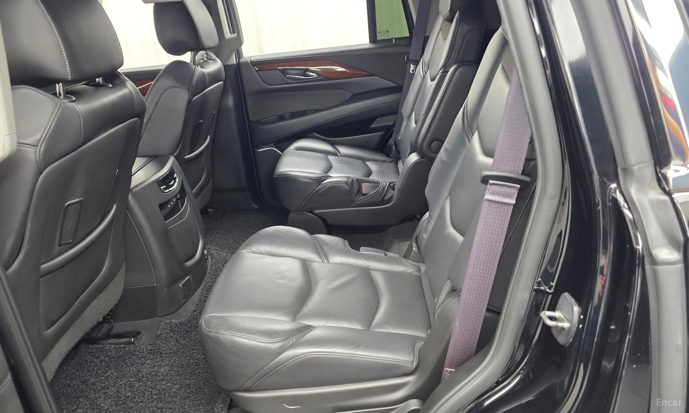 Cadillac Escalade превью 11