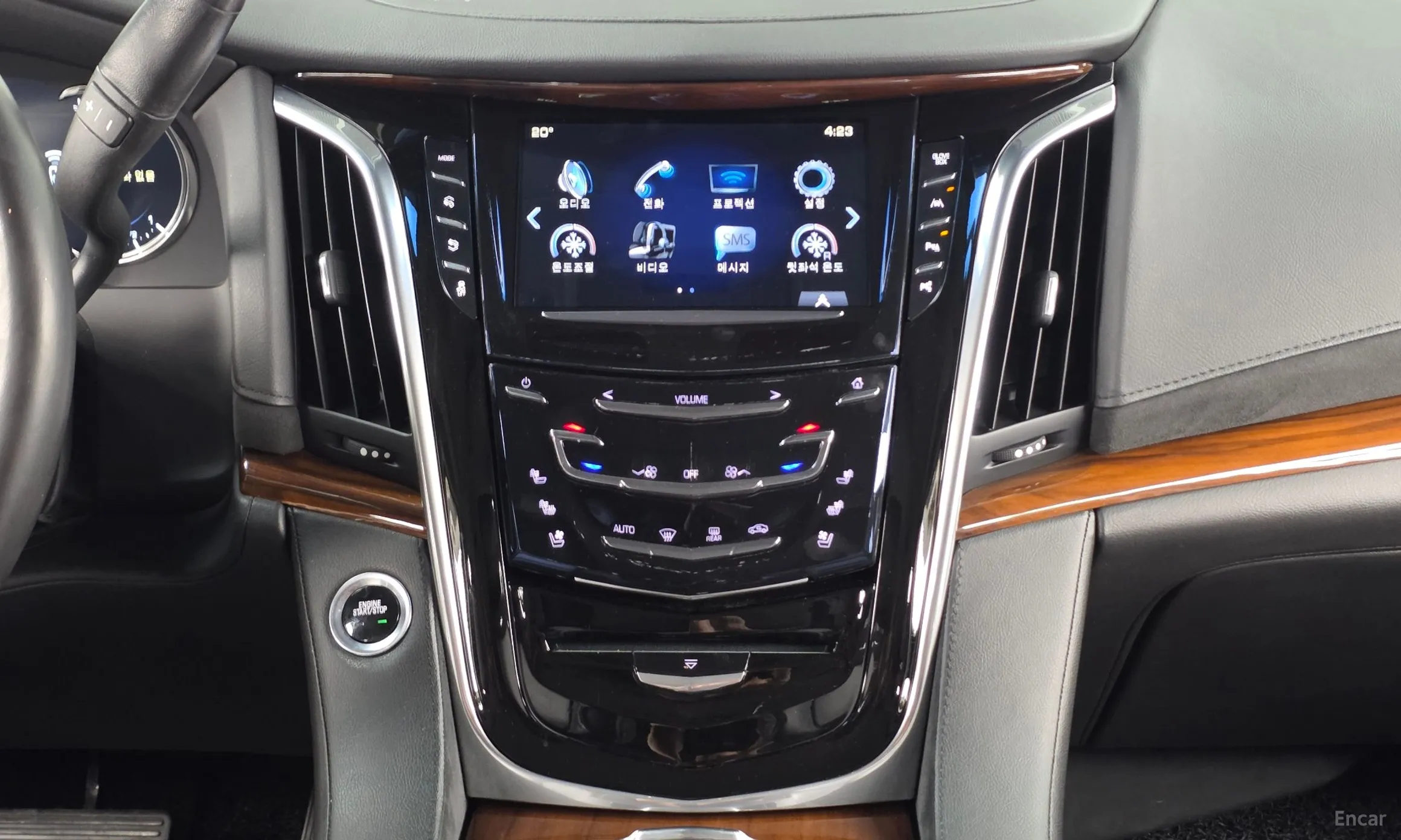 Cadillac Escalade превью 13