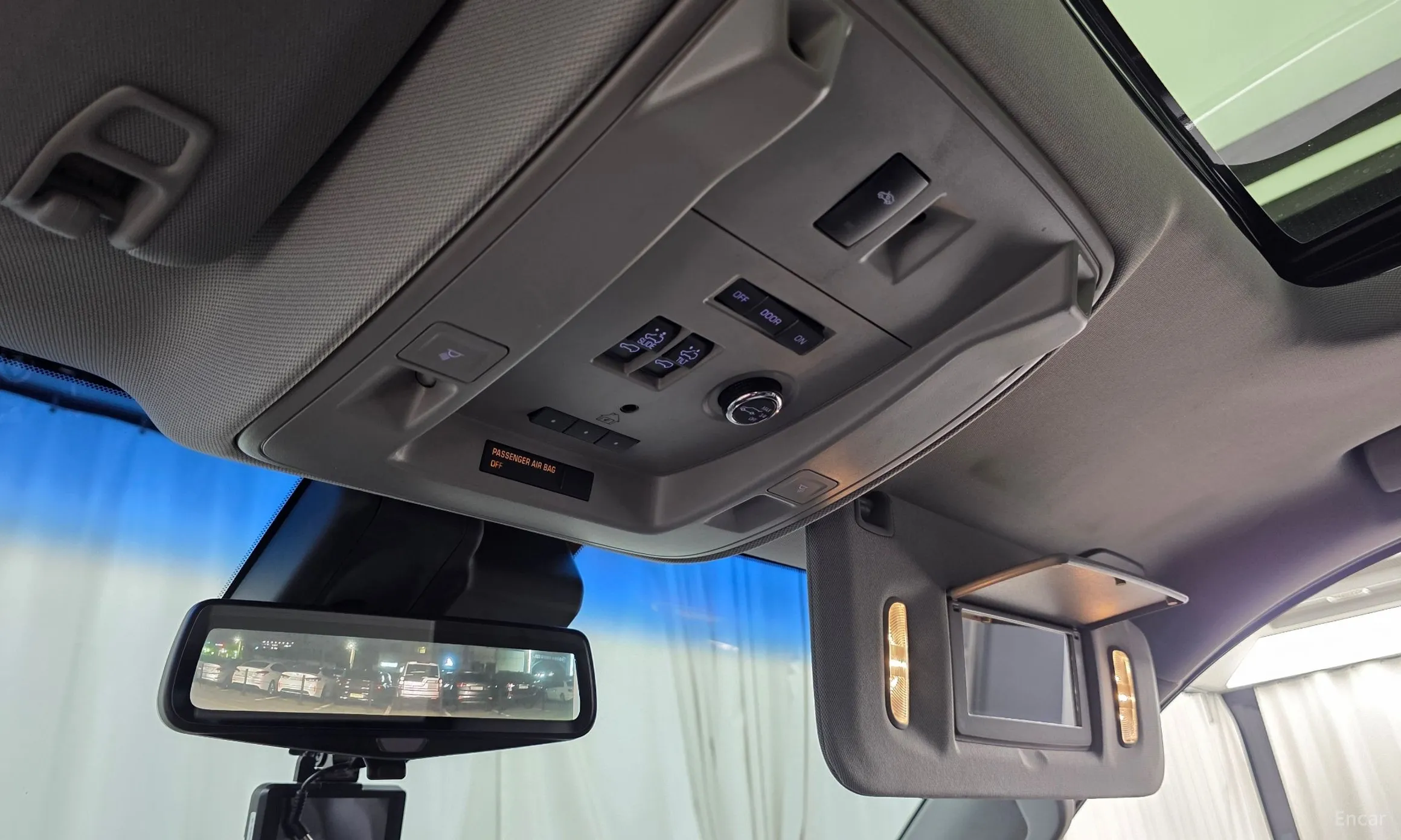 Cadillac Escalade превью 19