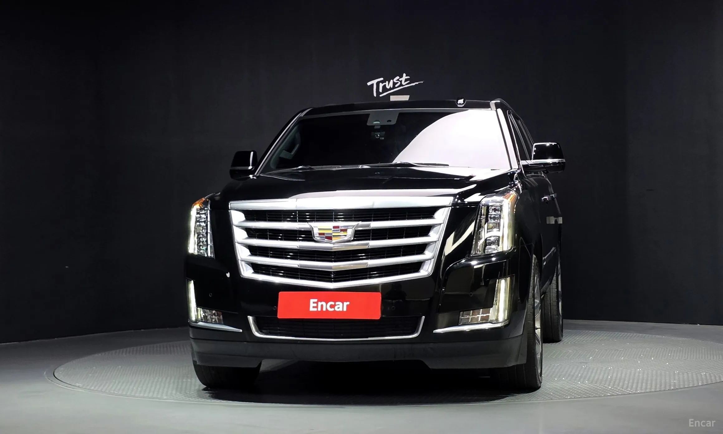 Cadillac Escalade превью 3