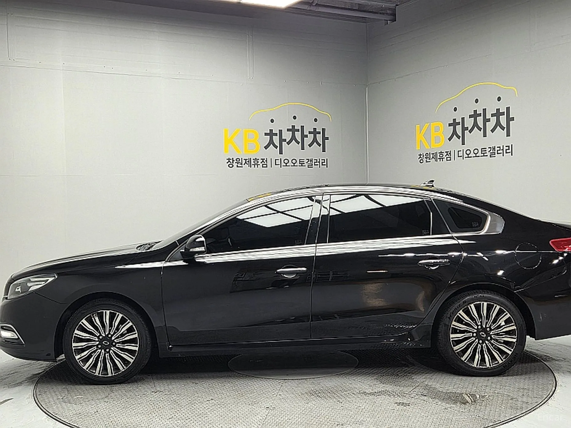 Renault Korea (Samsung) SM7 превью 8