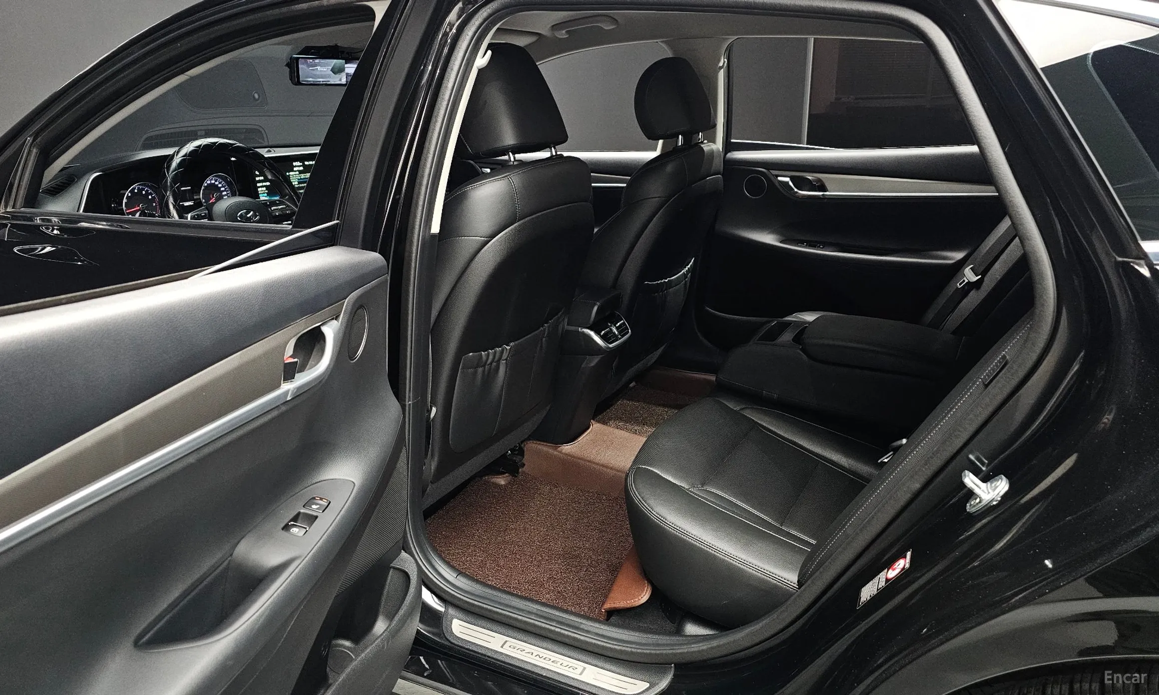 Hyundai Grandeur IG превью 12