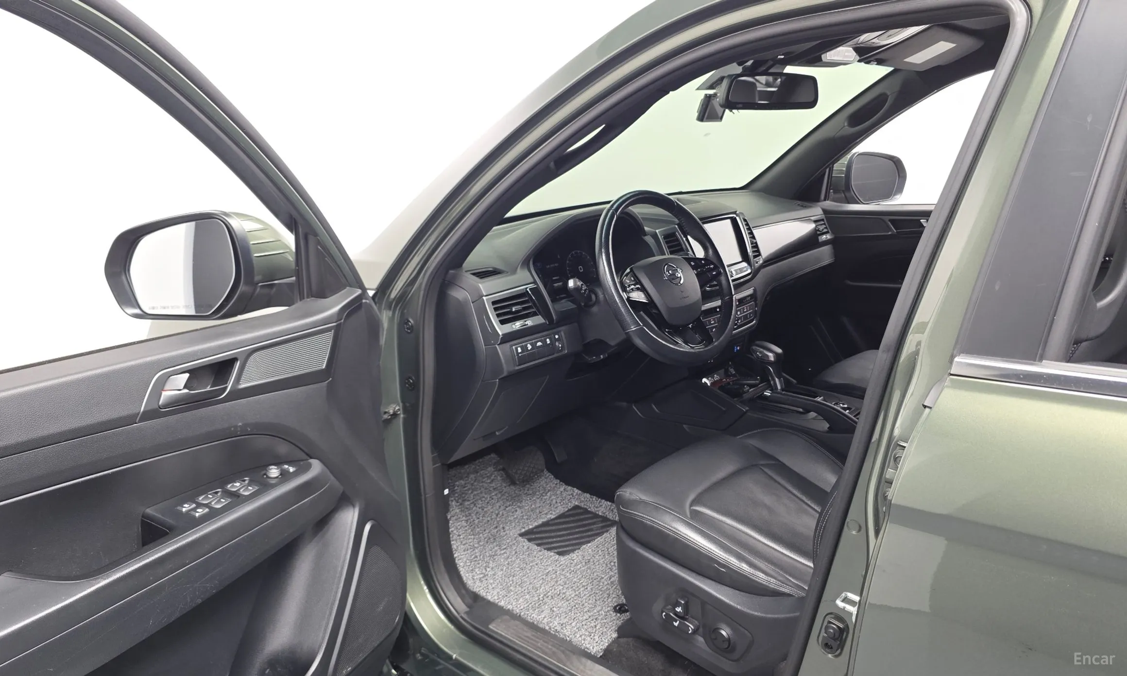 KG Mobility (SsangYong) Rexton Sports Khan превью 10
