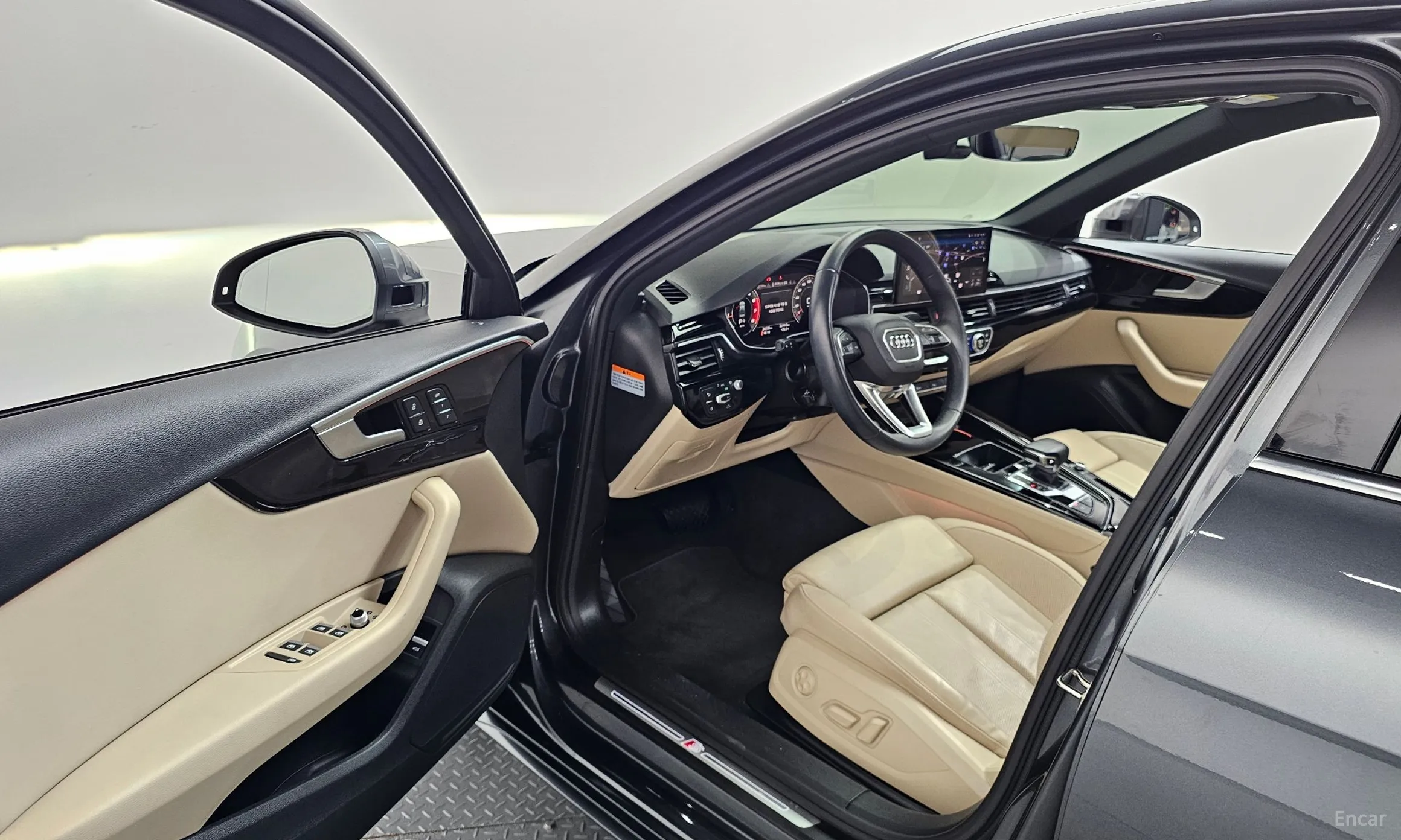 Audi A4 (B9) превью 10
