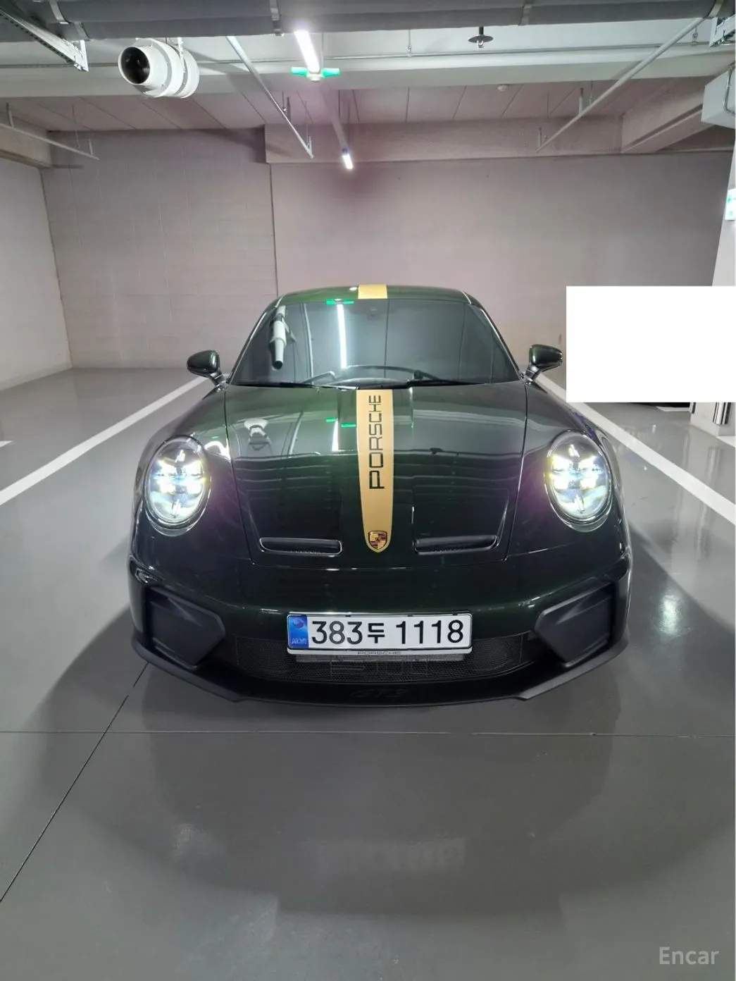 Porsche 911 (992) превью 9