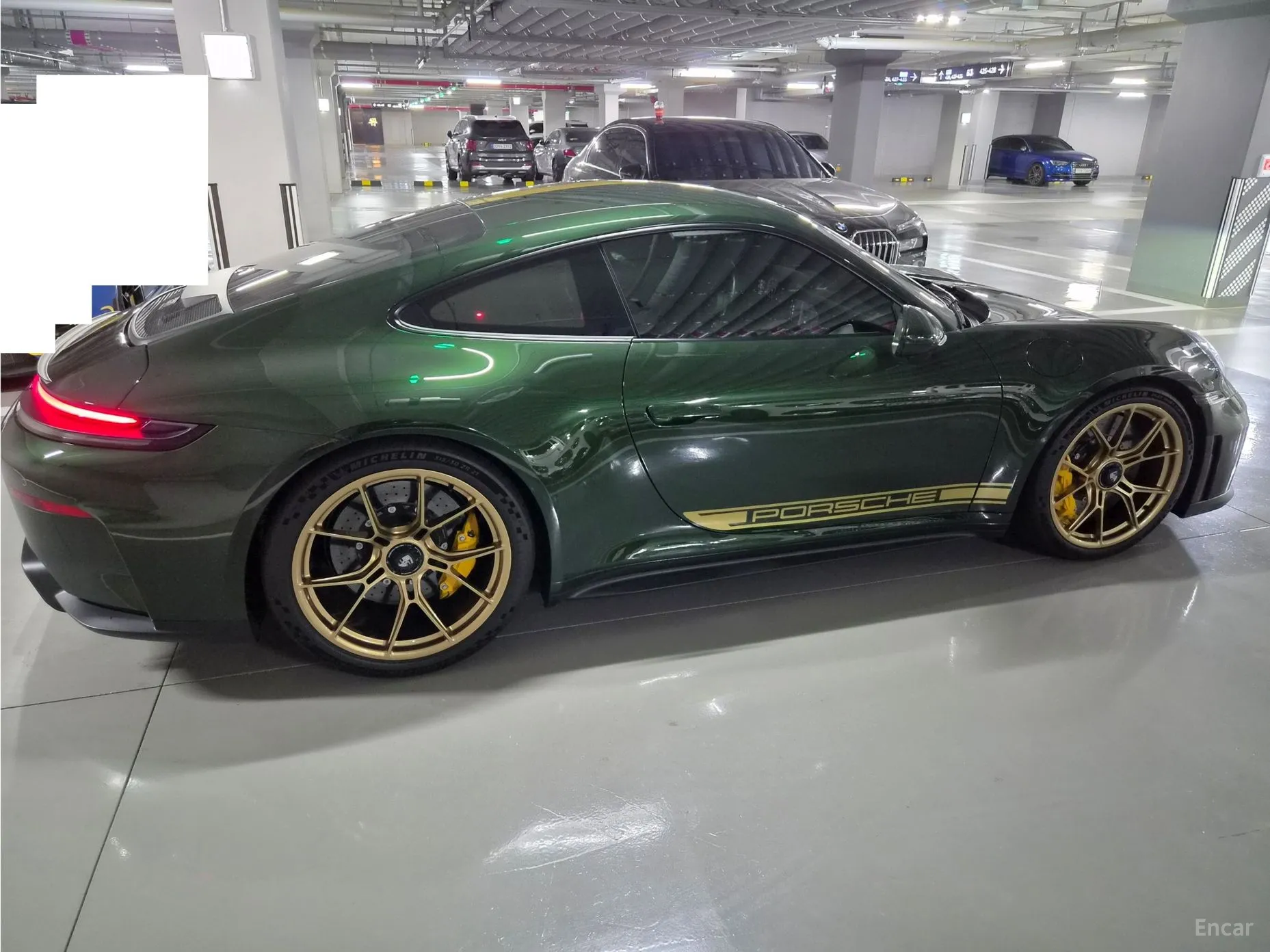 Porsche 911 (992)