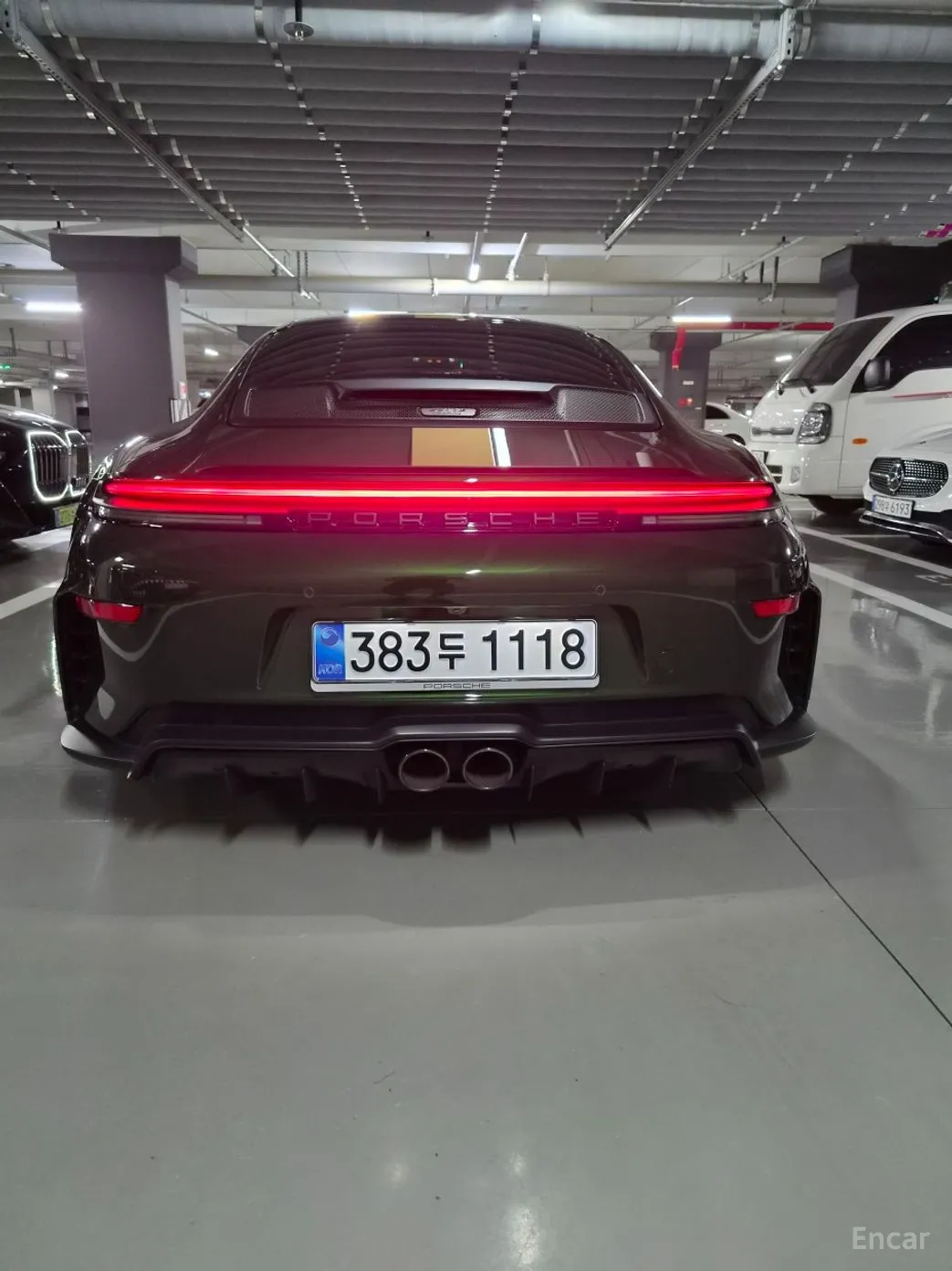 Porsche 911 (992) превью 4