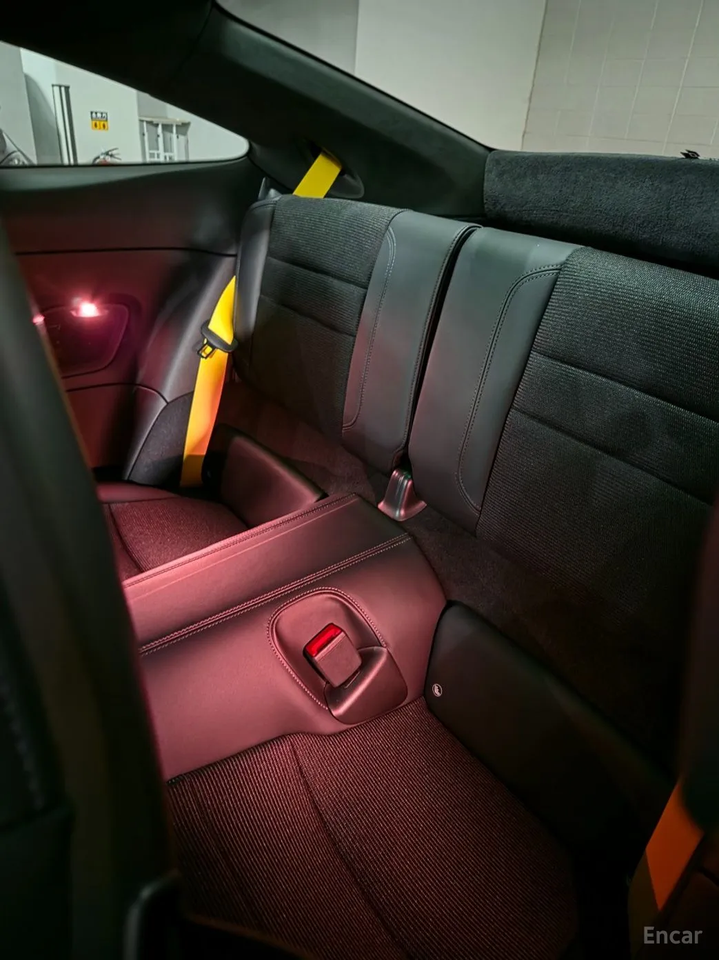 Porsche 911 (992) превью 7
