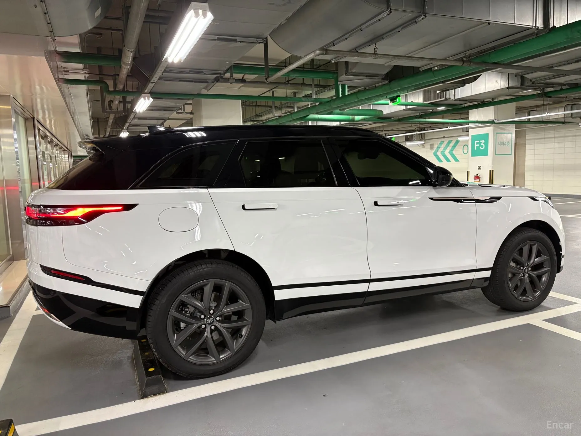 Land Rover Range Rover Bella превью 14