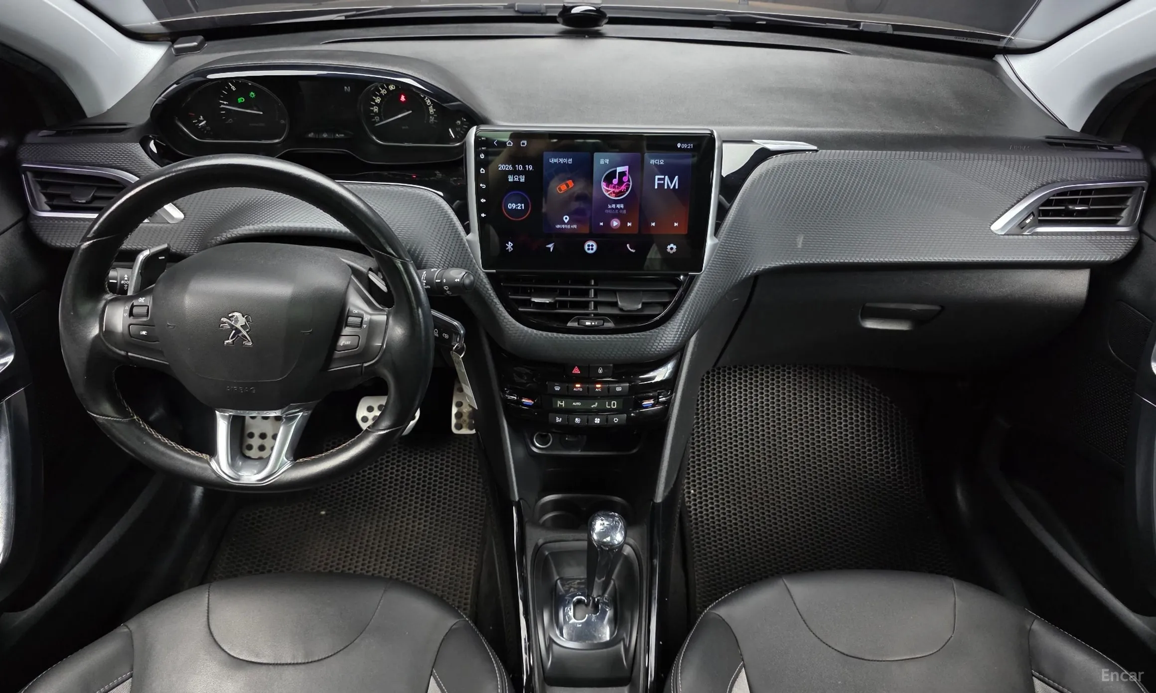 Peugeot 2008. превью 7