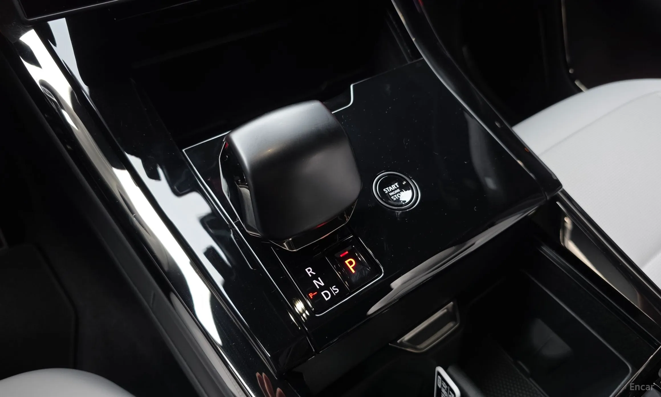 Land Rover Range Rover Sport 3rd Generation превью 9