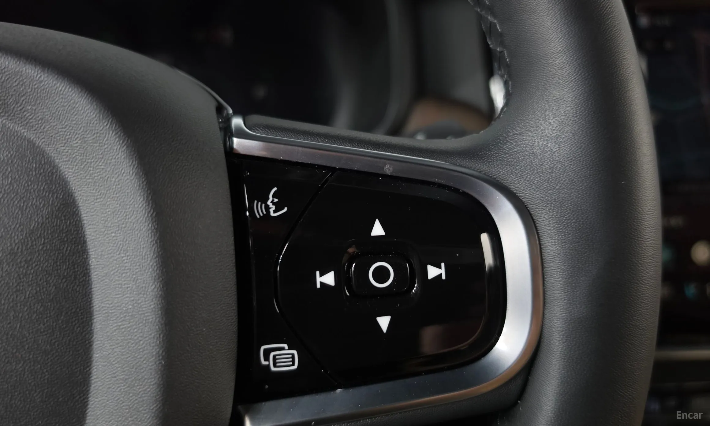 Volvo S90 превью 16