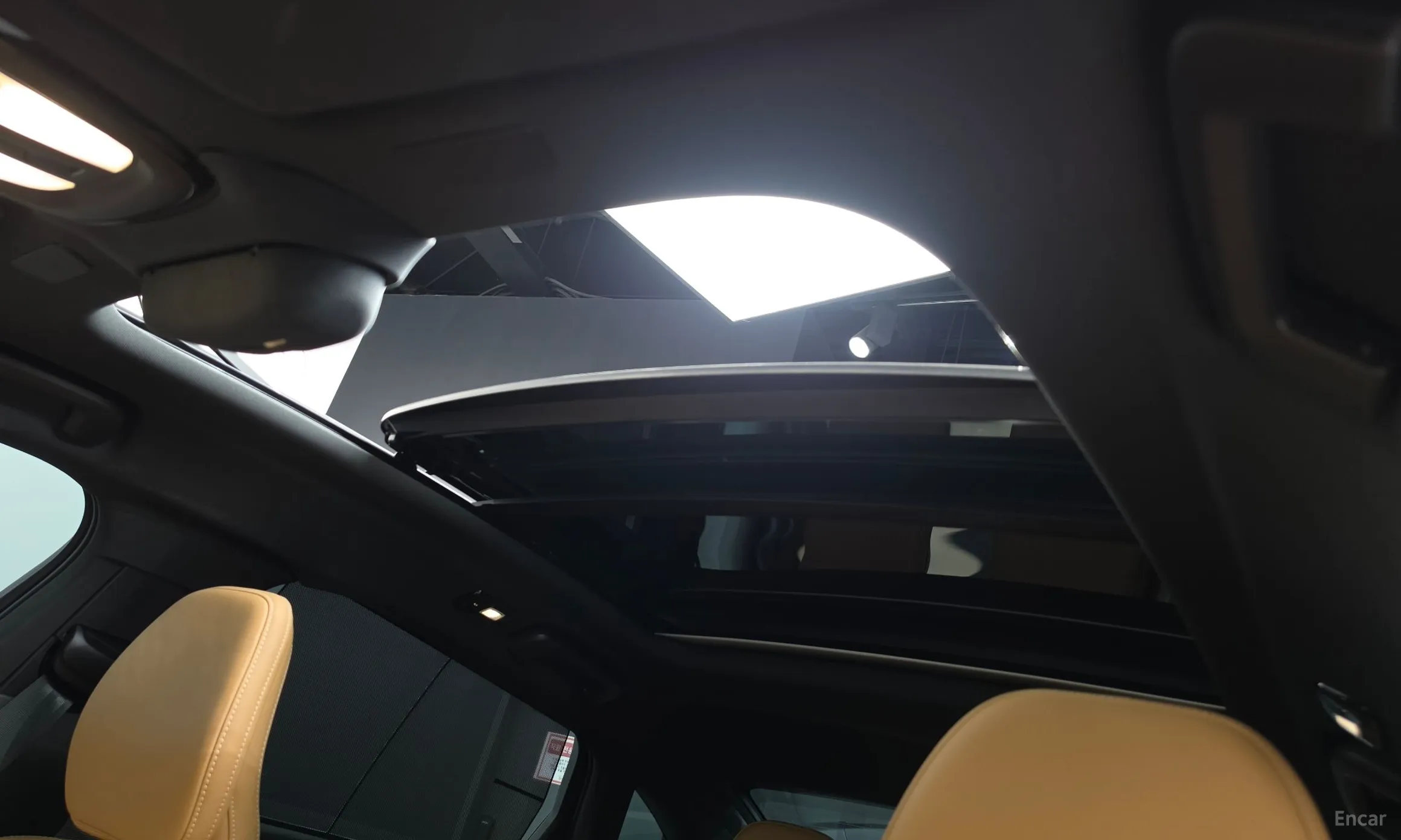 Volvo S90 превью 18