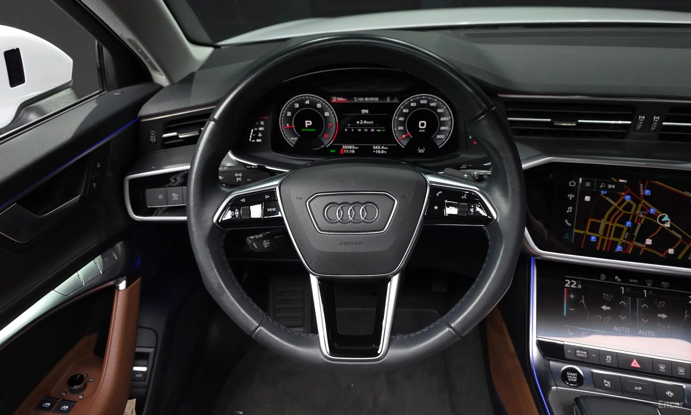 Audi A6 (C8) превью 13