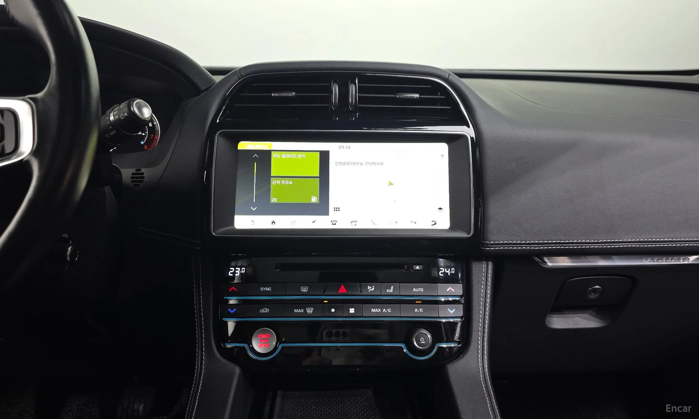 Jaguar F-PACE превью 14