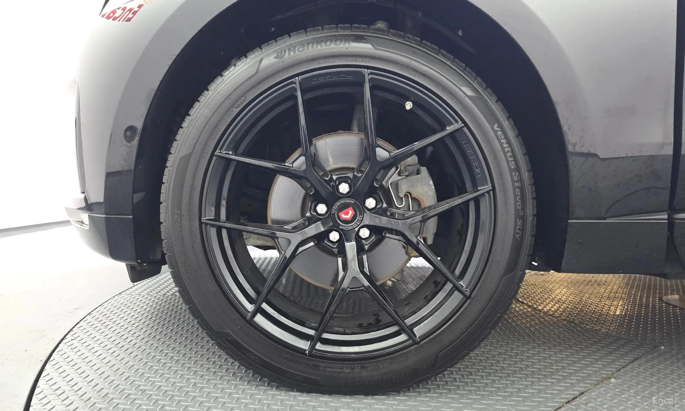 Jaguar F-PACE превью 5