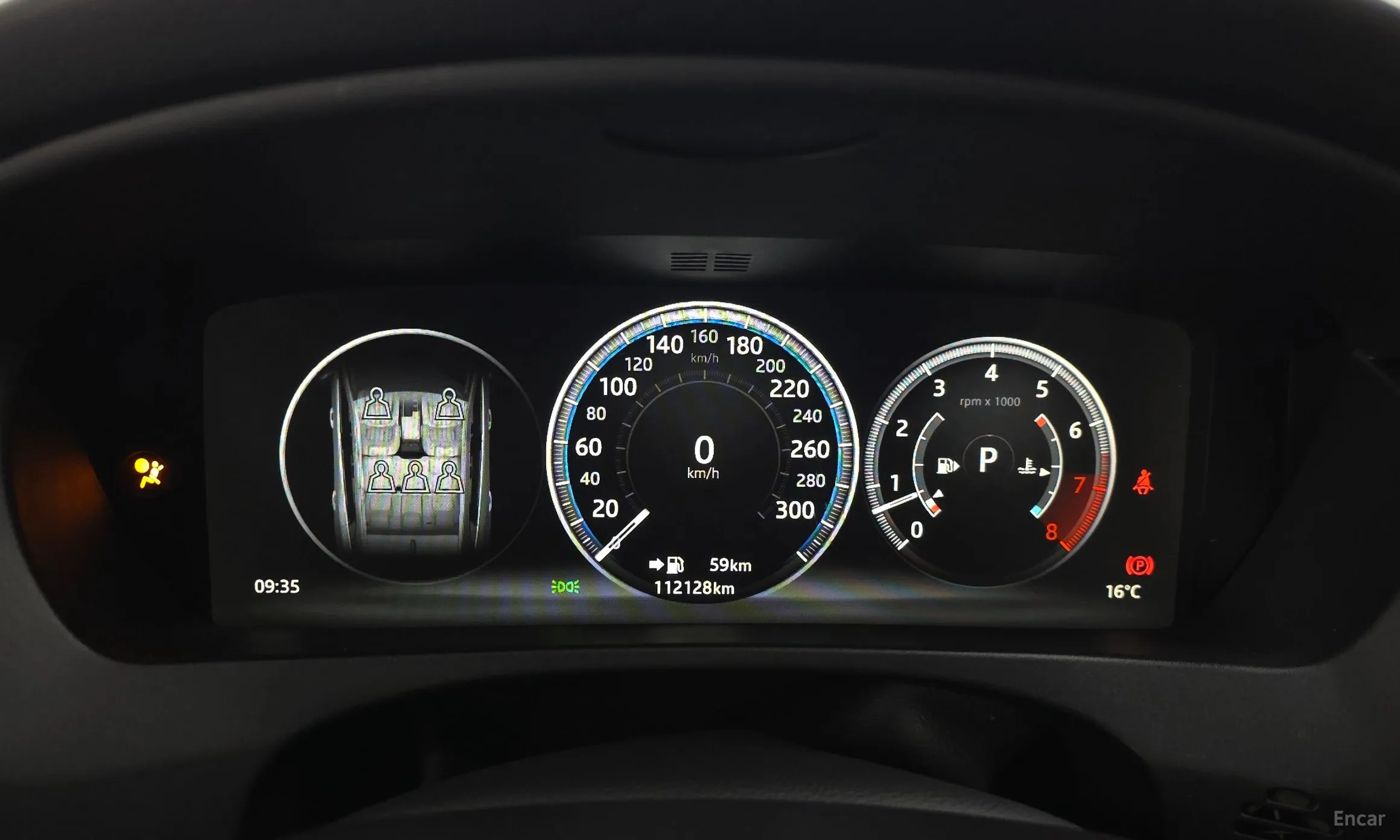 Jaguar F-PACE превью 8