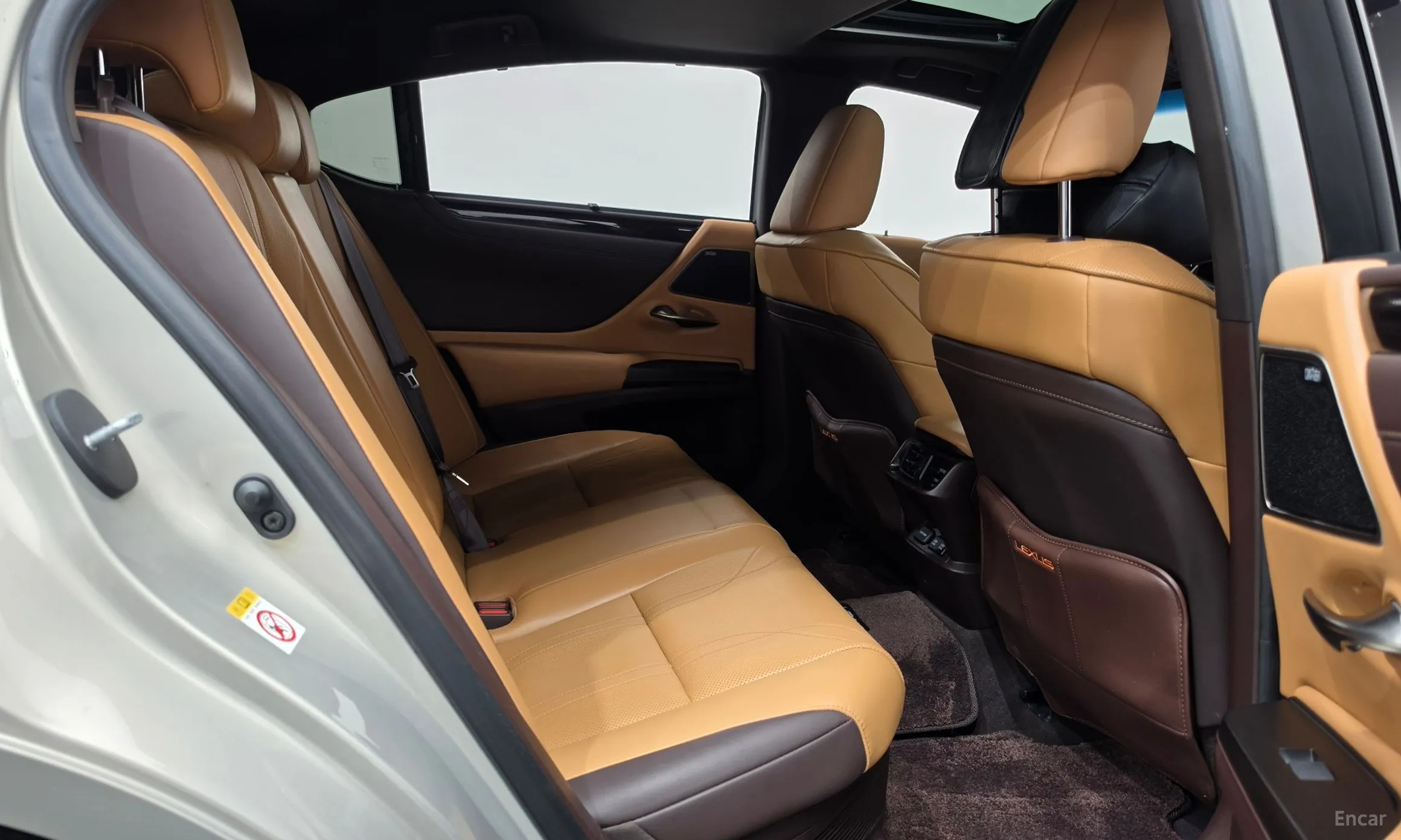 Lexus ES300h 7th Generation превью 11
