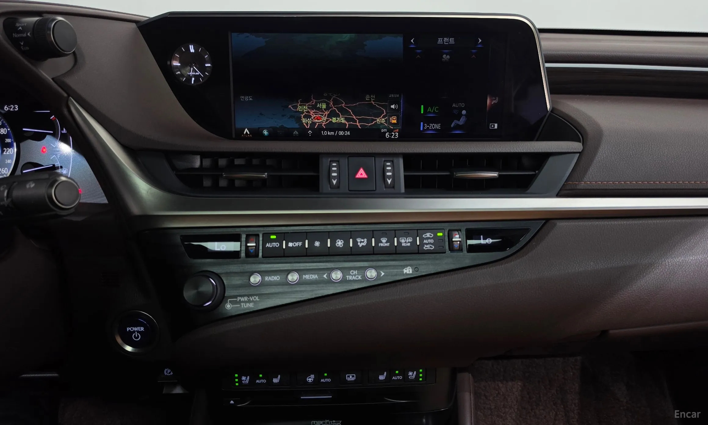 Lexus ES300h 7th Generation превью 12