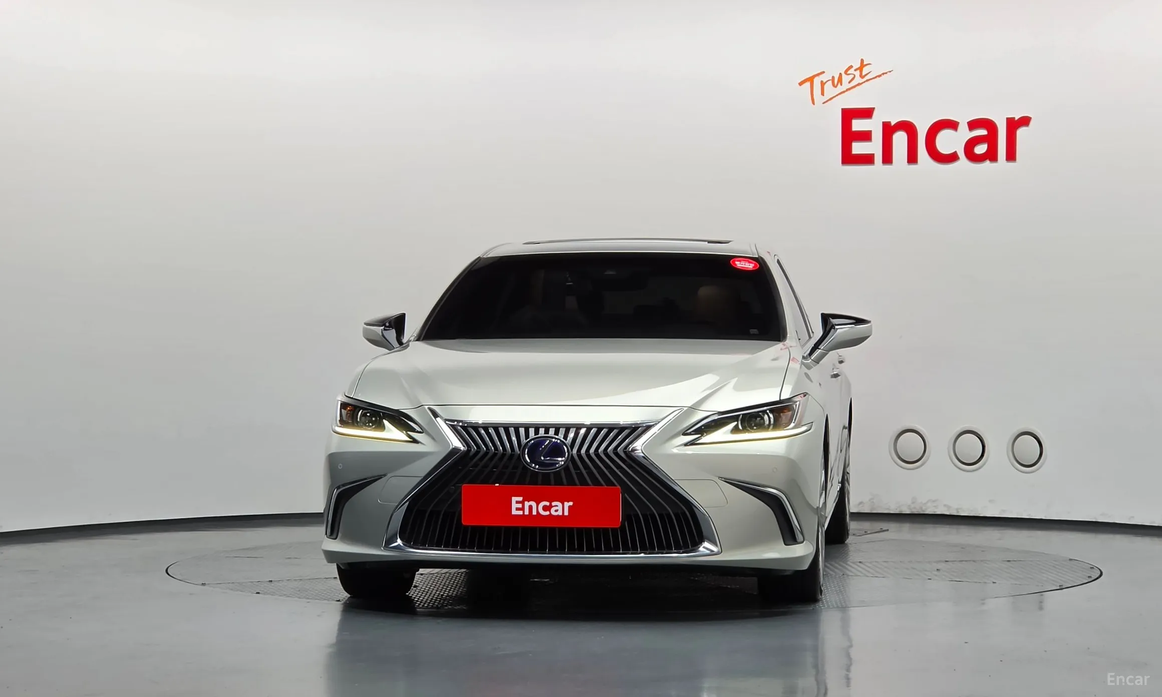 Lexus ES300h 7th Generation превью 3