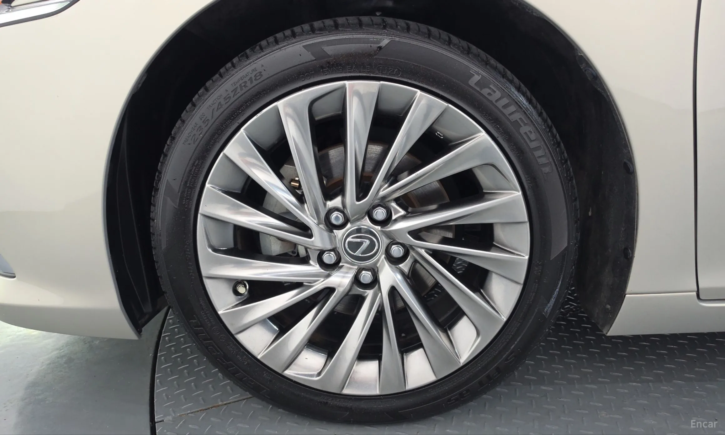 Lexus ES300h 7th Generation превью 5
