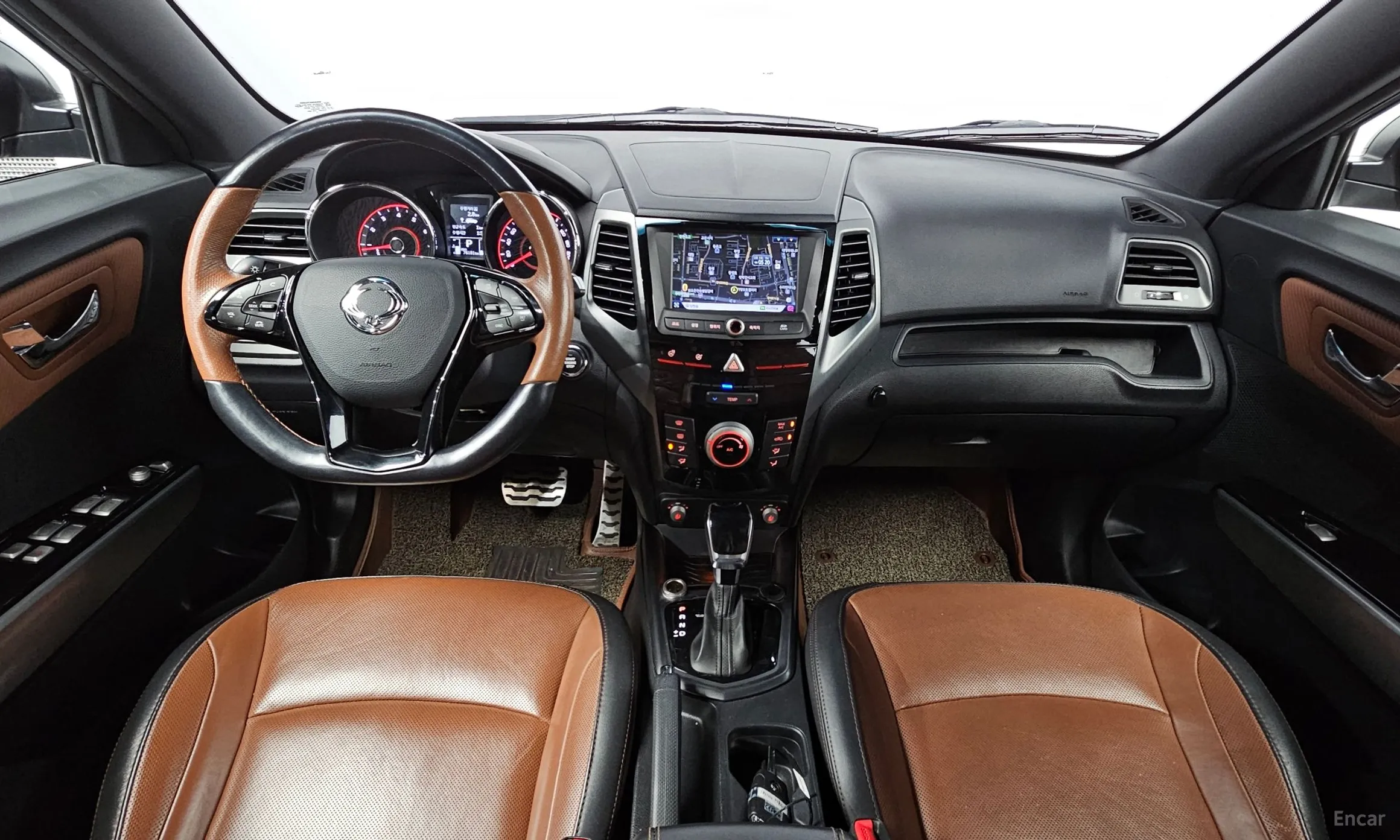 KG Mobility (SsangYong) Tivoli Armor превью 7