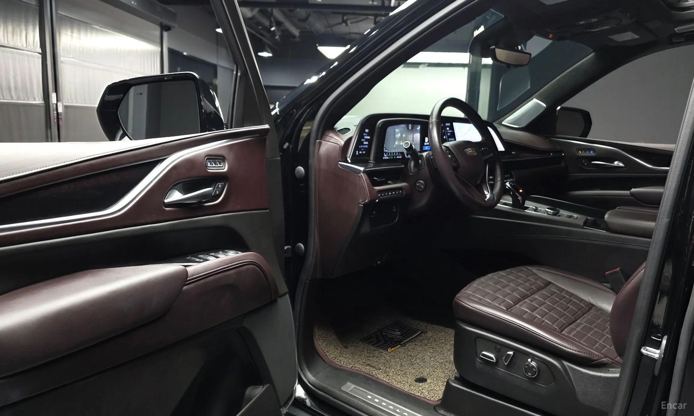 Cadillac Escalade 5th Generation превью 10