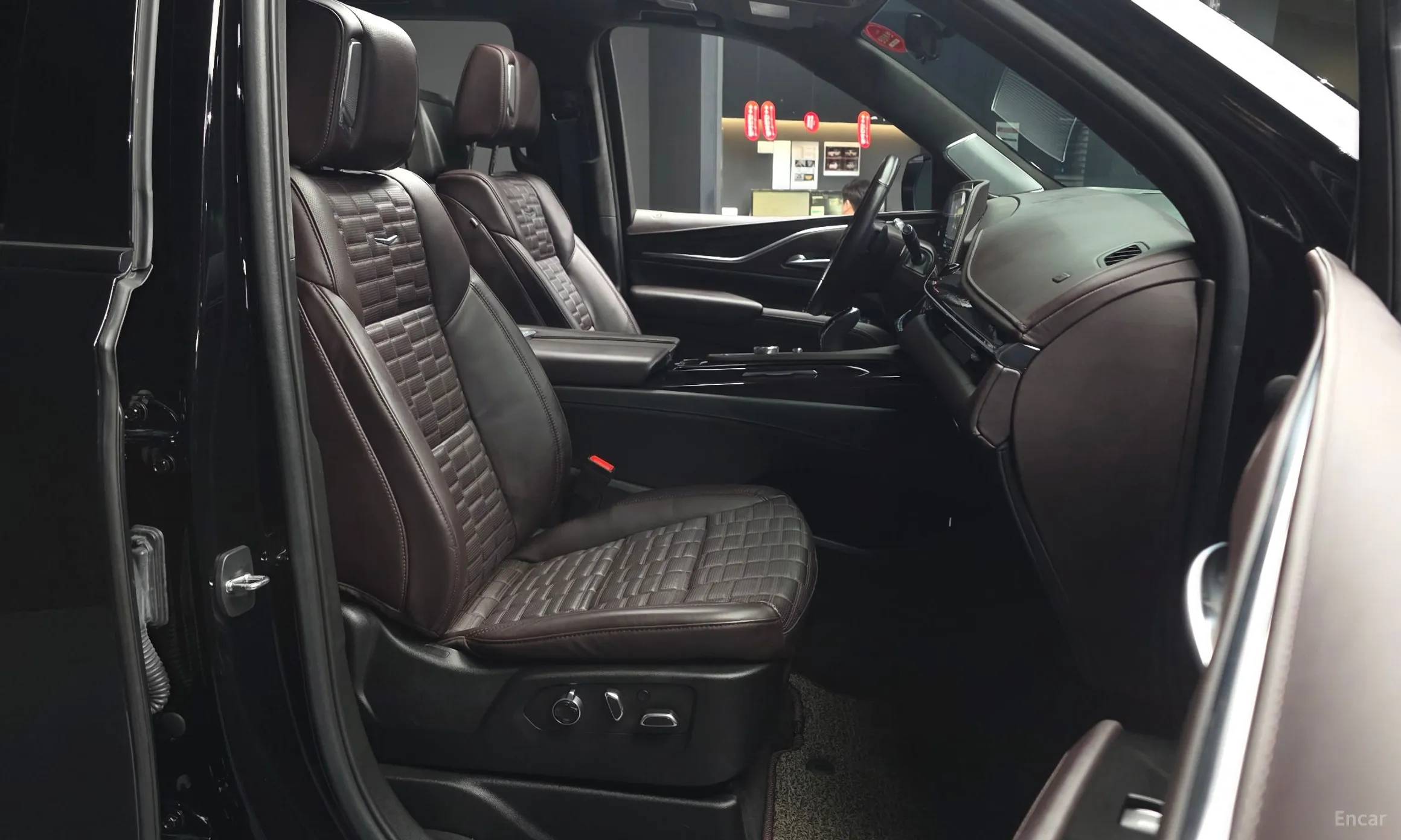 Cadillac Escalade 5th Generation превью 11