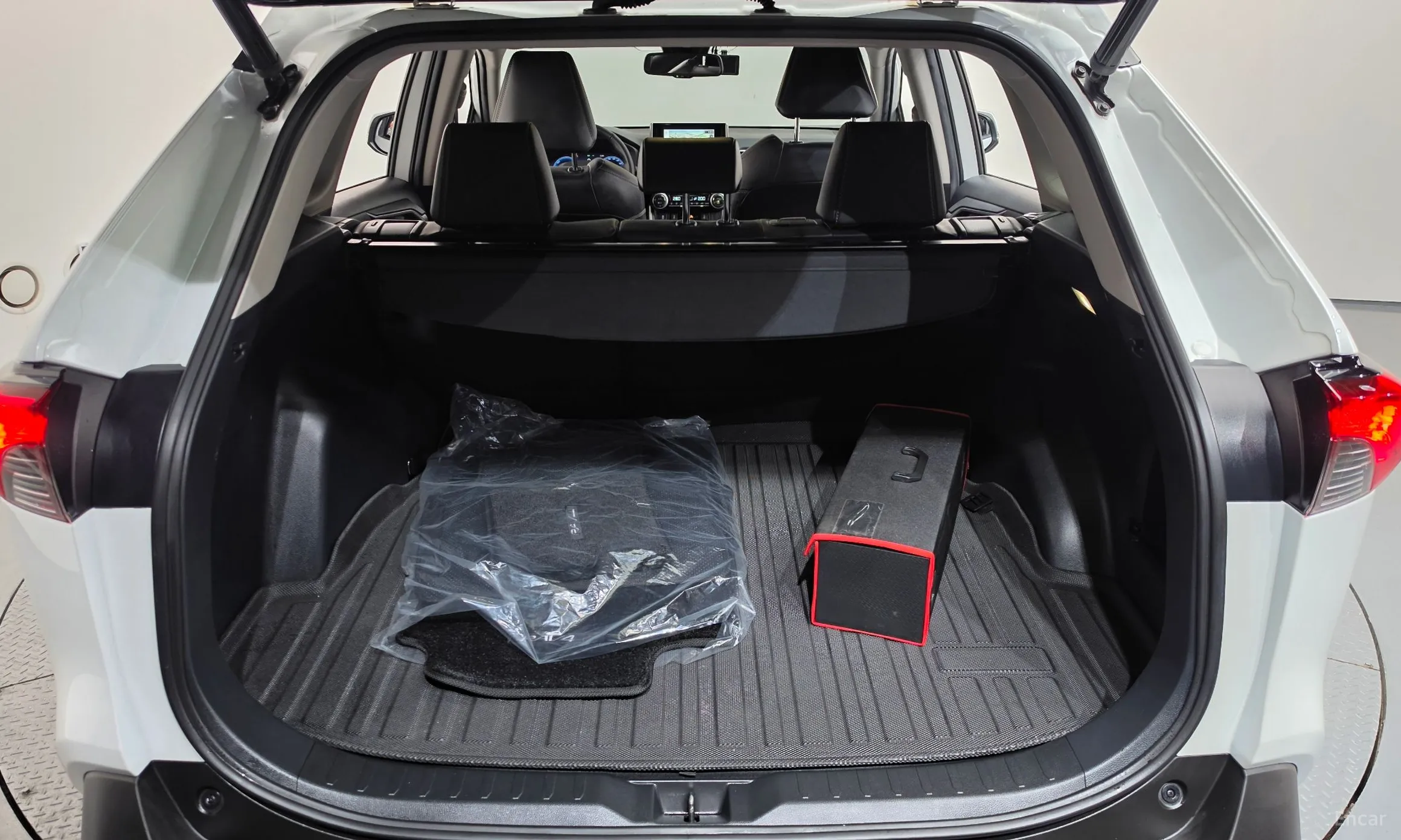 Toyota RAV4 5th Generation превью 18