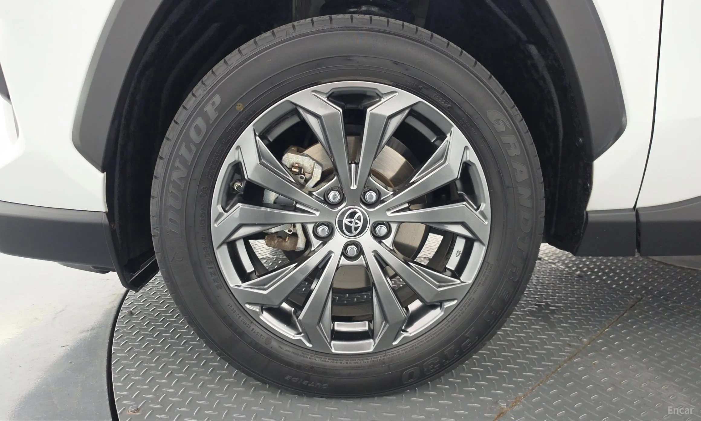 Toyota RAV4 5th Generation превью 5