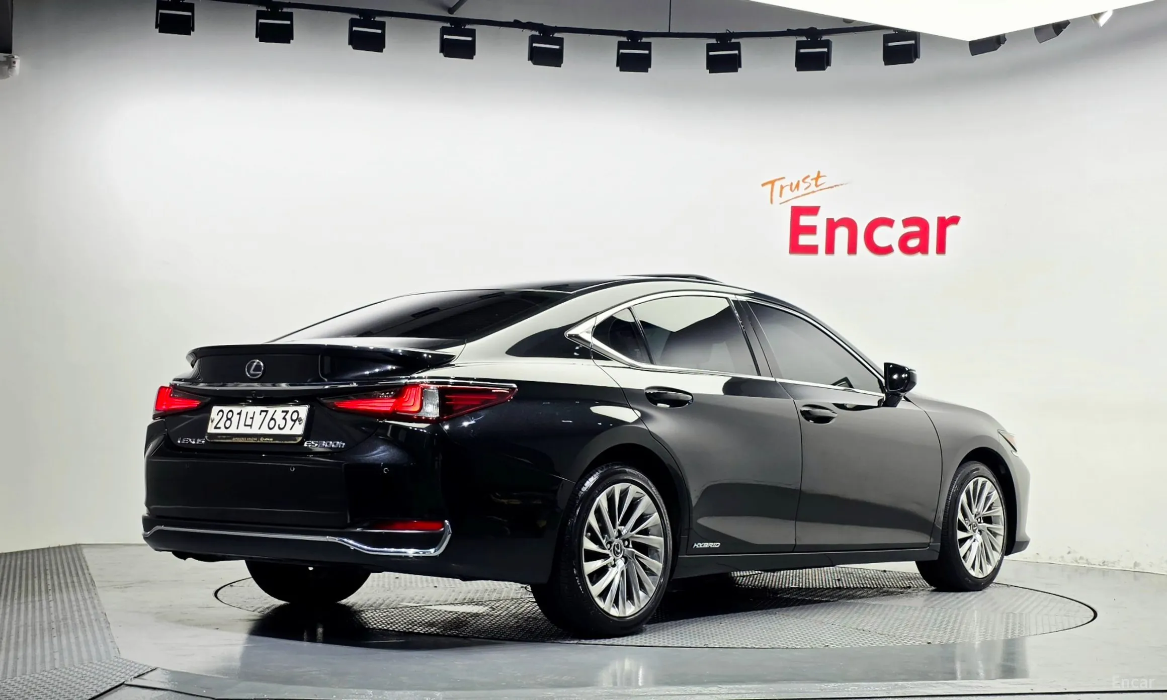Lexus ES300h 7th Generation превью 2