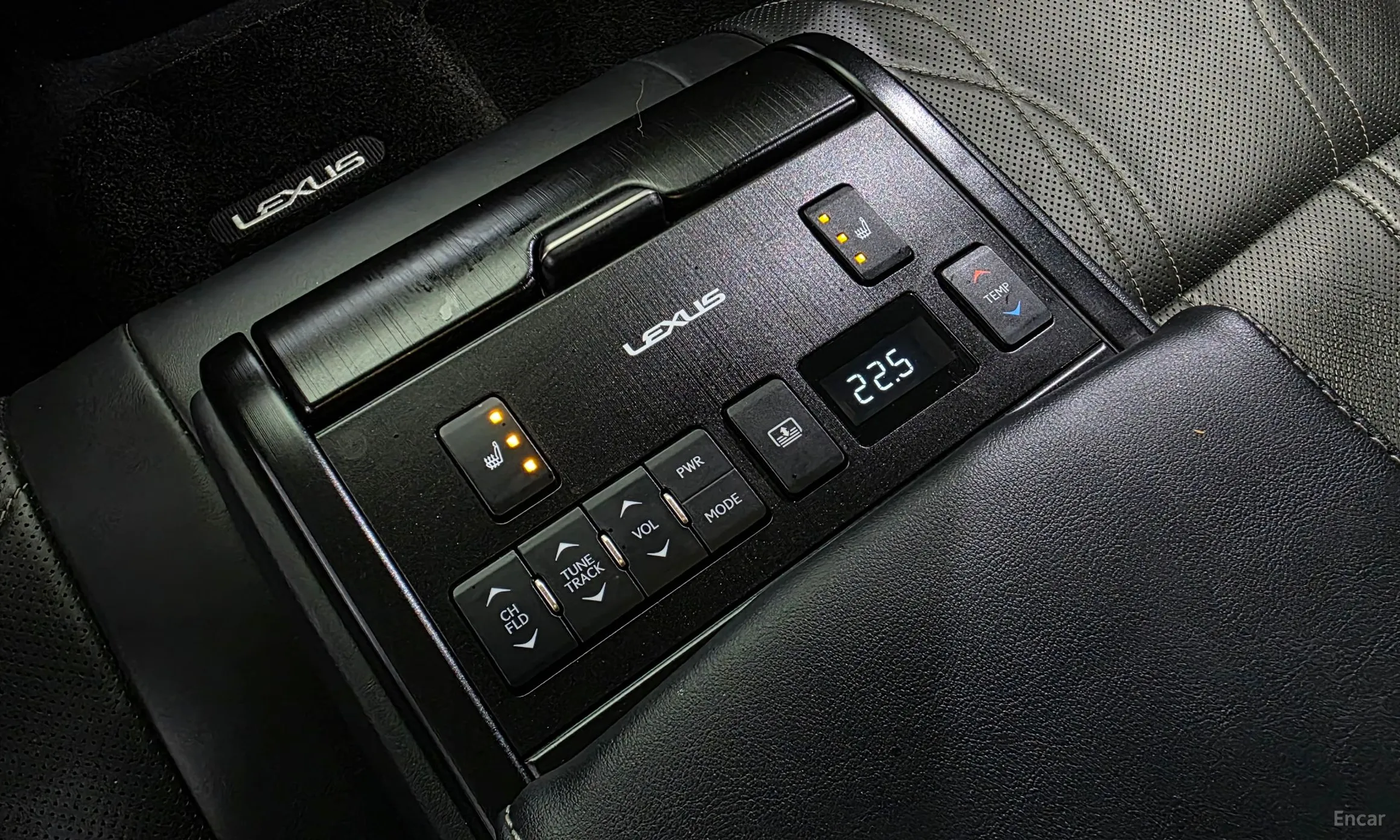 Lexus ES300h 7th Generation превью 18