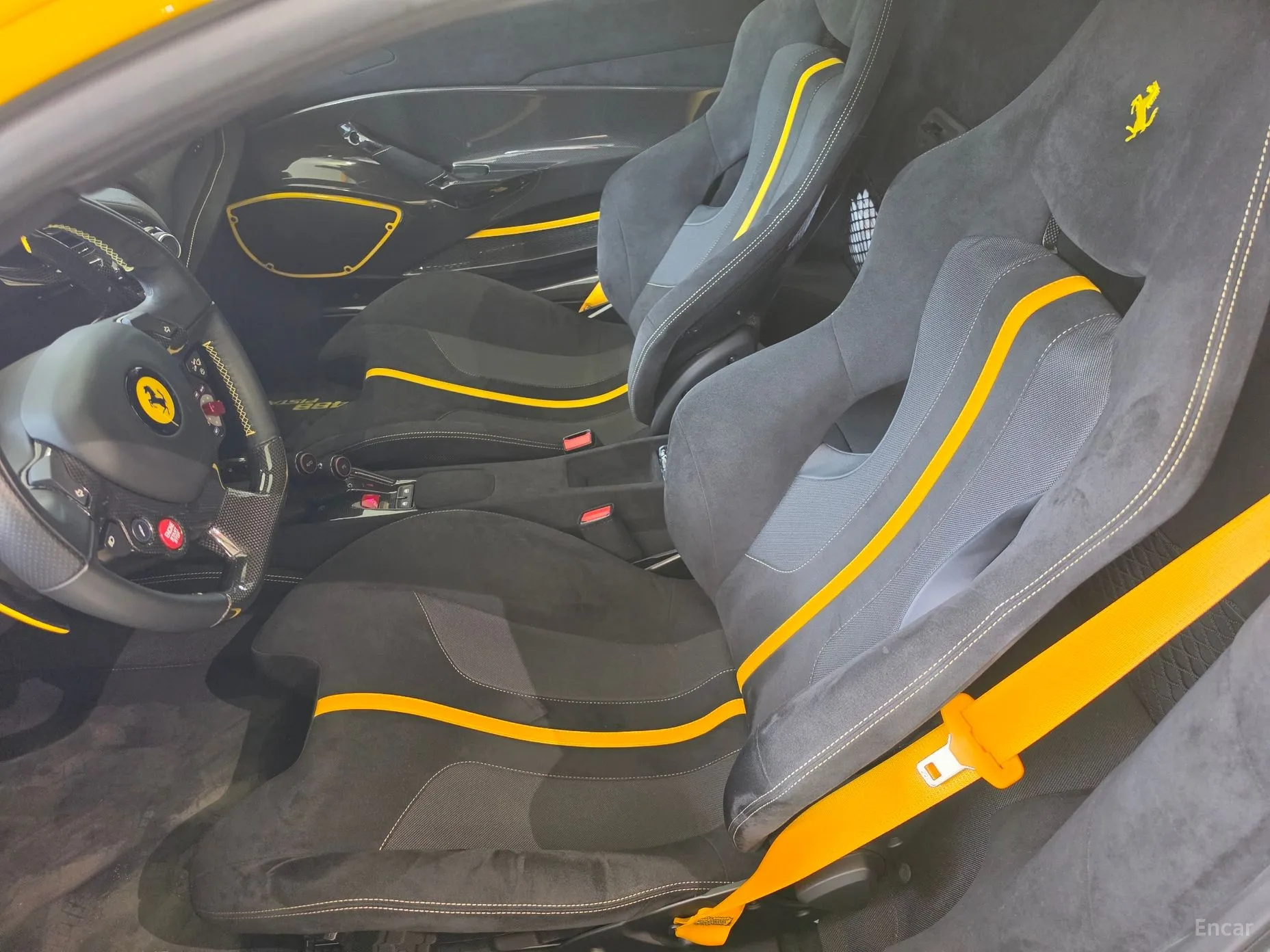 Ferrari 488 Pista превью 16