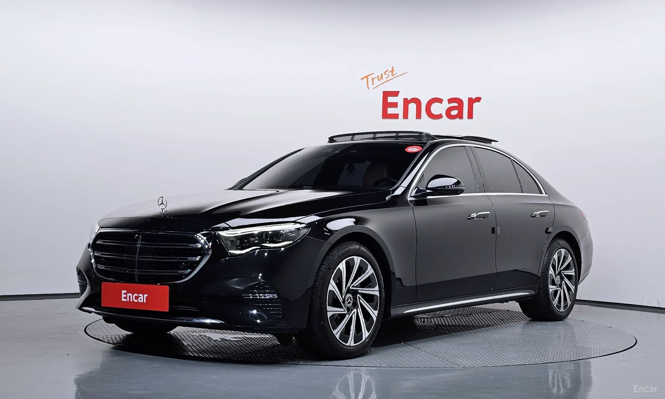 E-Class W214