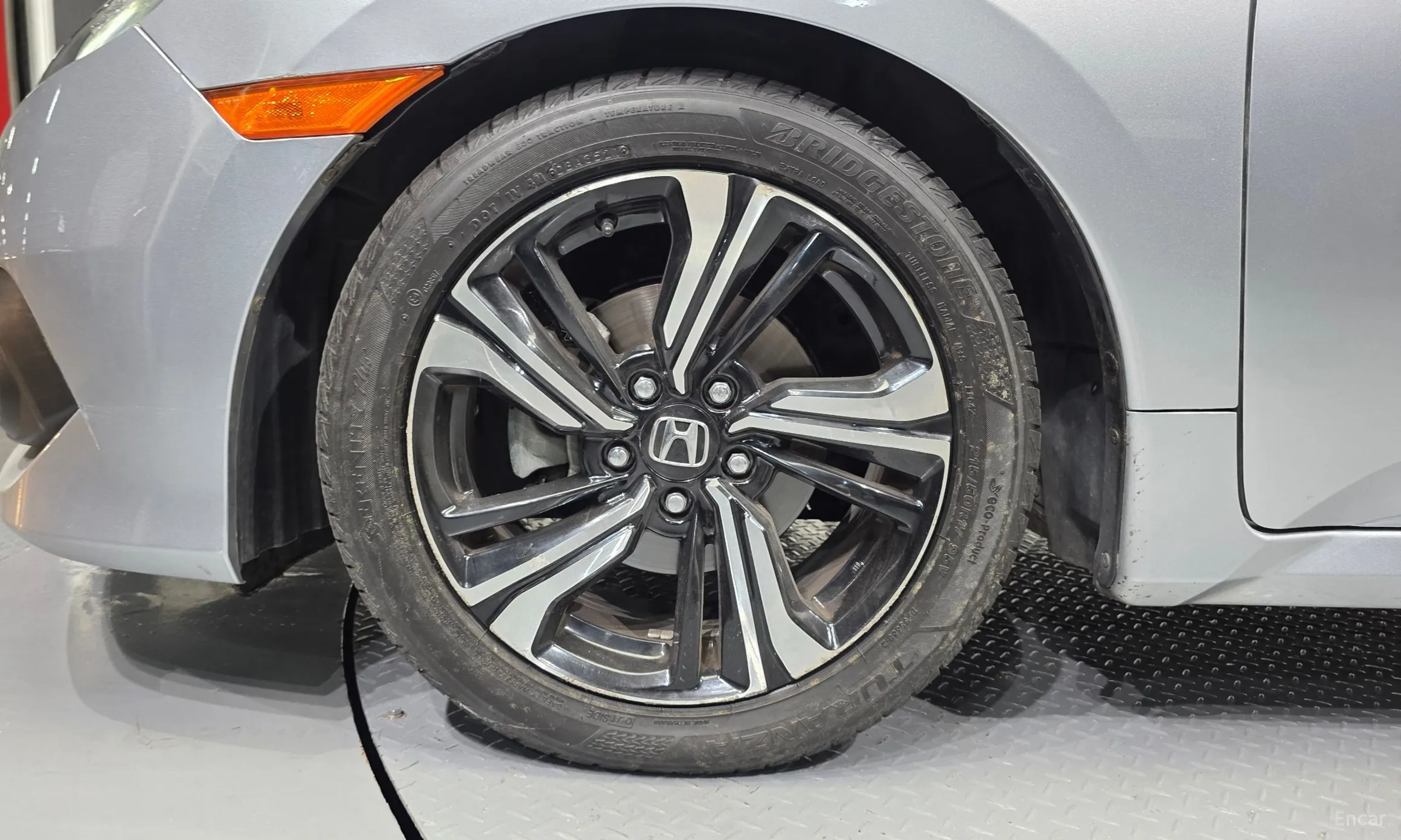 Honda Civic превью 5