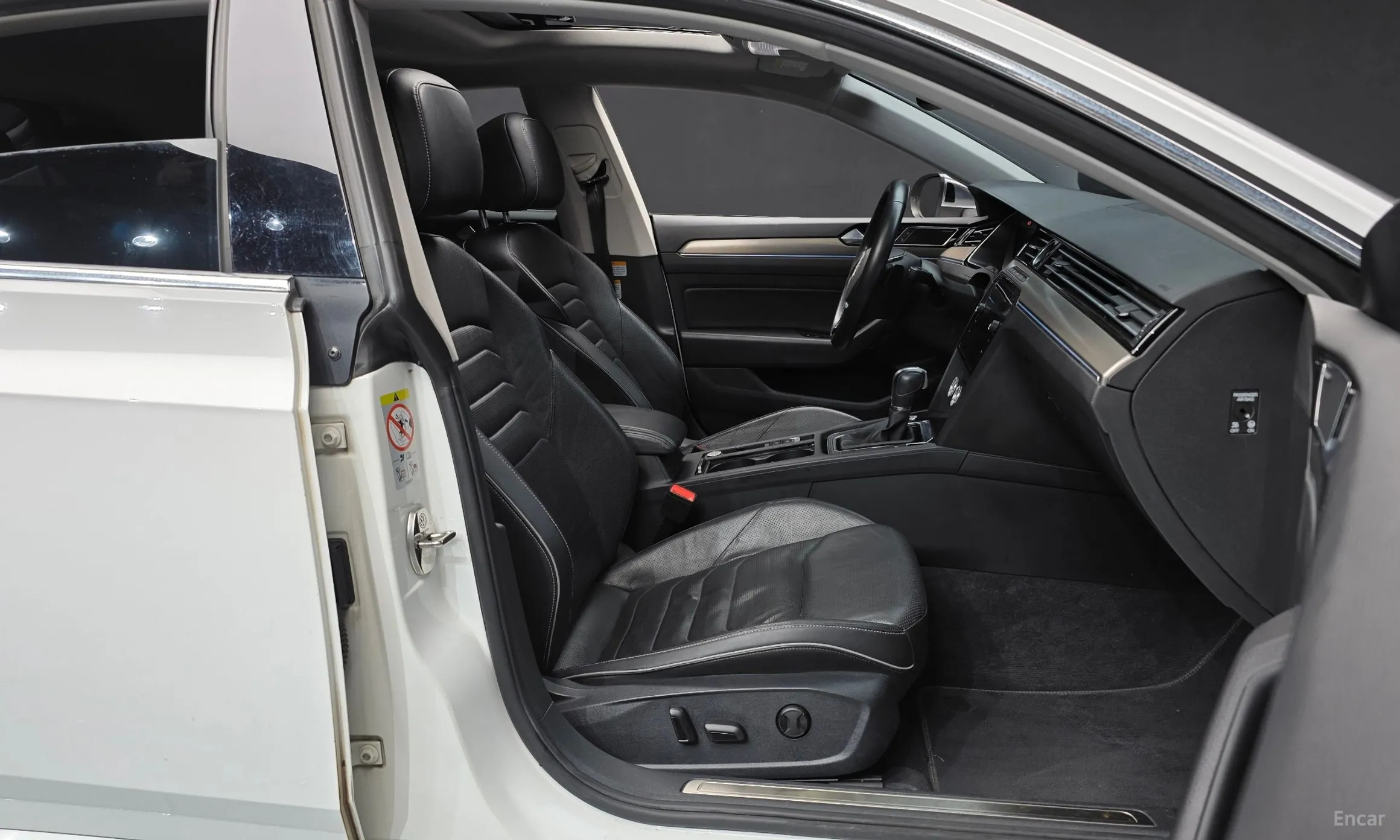 Volkswagen Ateon превью 11