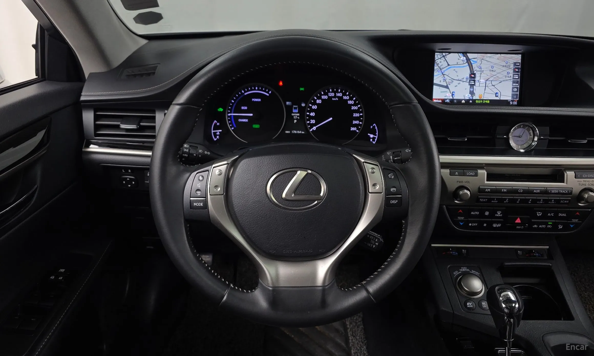 Lexus New ES300h превью 13