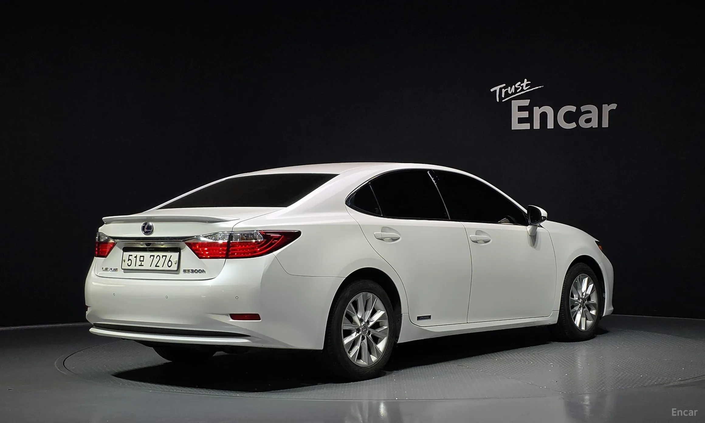 Lexus New ES300h превью 2