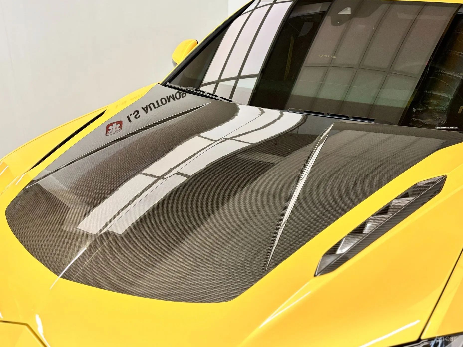 Lamborghini Urus превью 15
